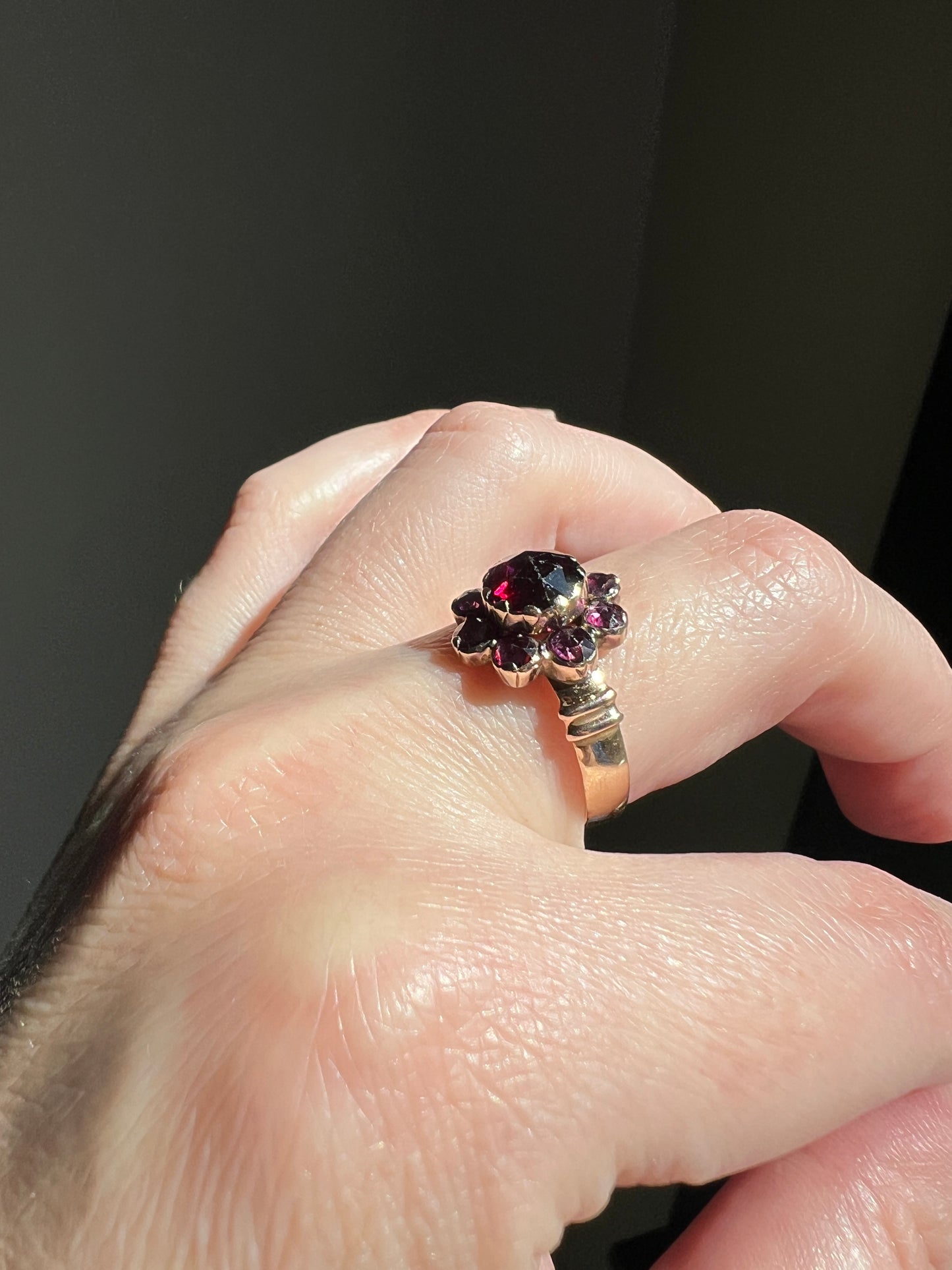 Perpignan GARNET Almandine Cluster Ring French VICTORIAN Era Hallmark 18k Gold Floral Daisy Glowing Berry Pink Purple Red
