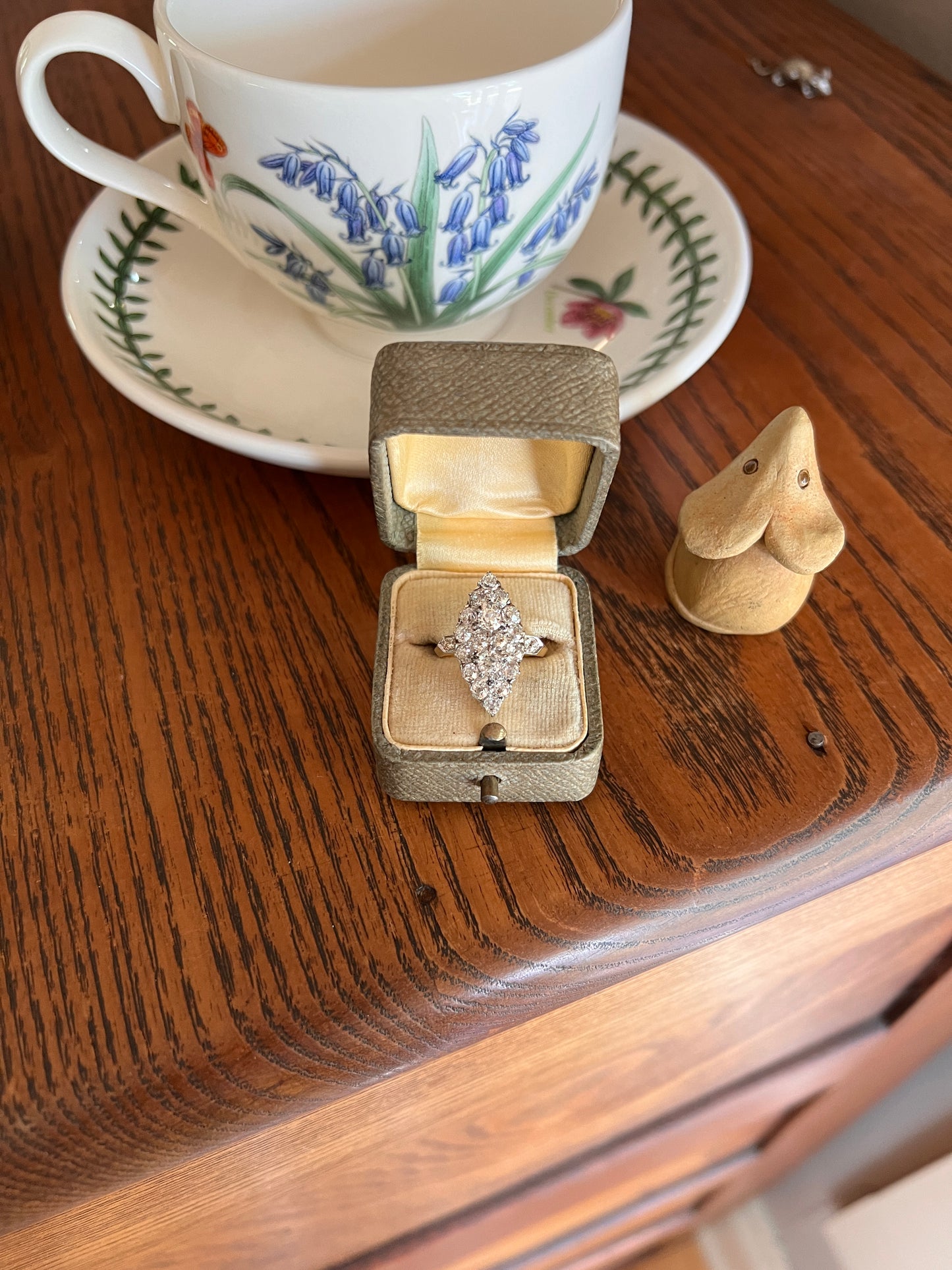 Unique Antique 1.75 Carat Old Mine Cut DIAMOND Toi et Moi Navette Cluster Ring French 18k Gold