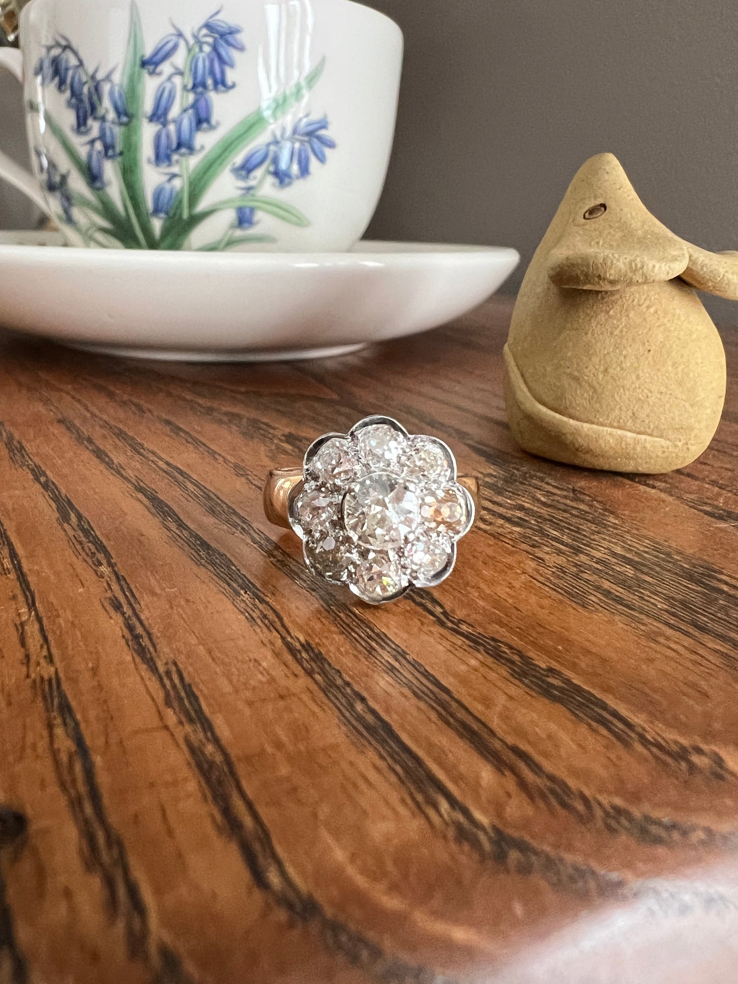 Large ANTIQUE 2.6 Carat Nine Stone Old Mine Cut Halo DiAMOND Ring 18k Gold PLATiNUM Wide Band Daisy Cluster