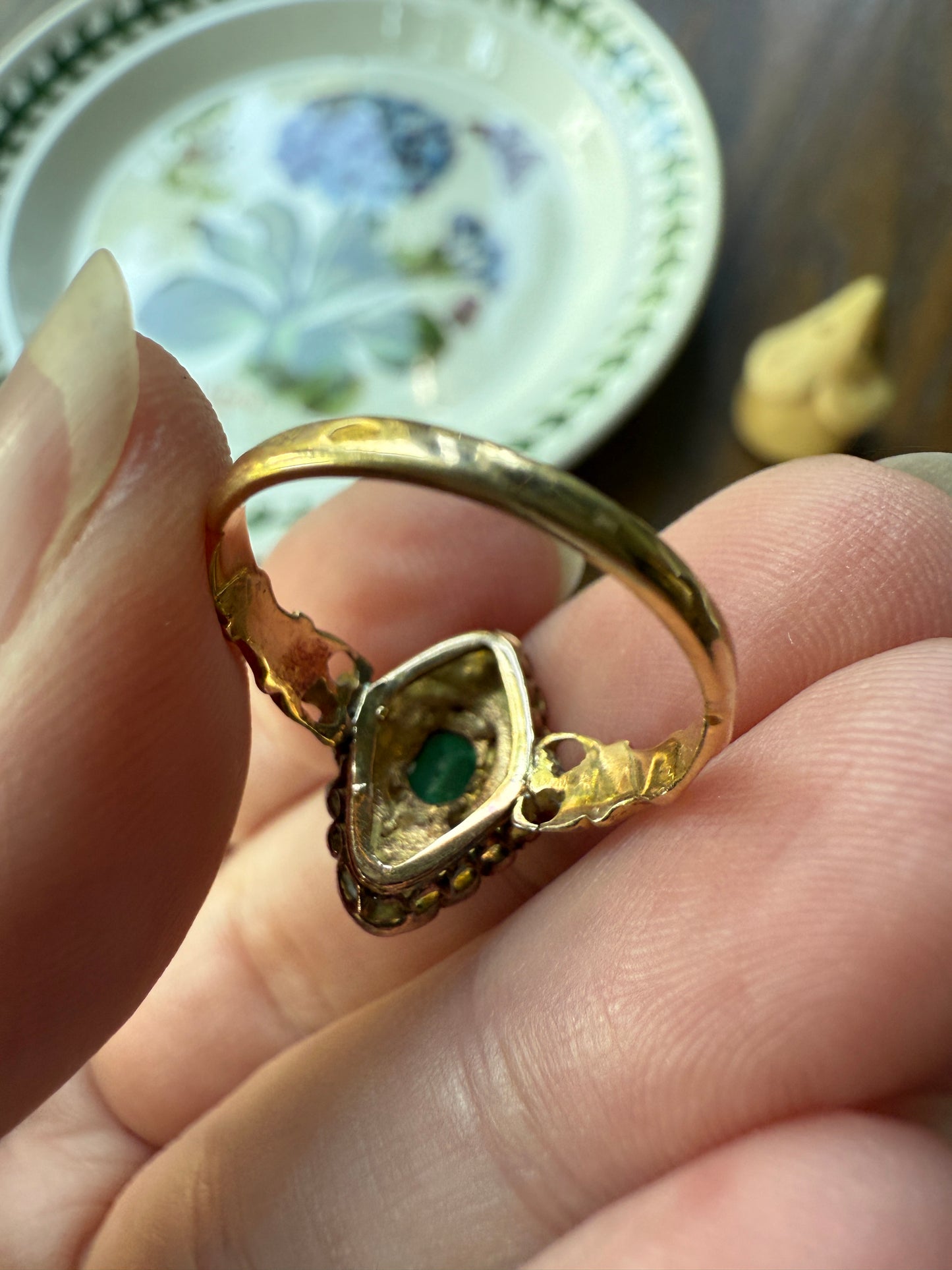 BOWS Green Spinel Rose Cut DIAMOND Cluster Halo French Antique Ring 18k Gold Victorian Art Nouveau Belle Epoque