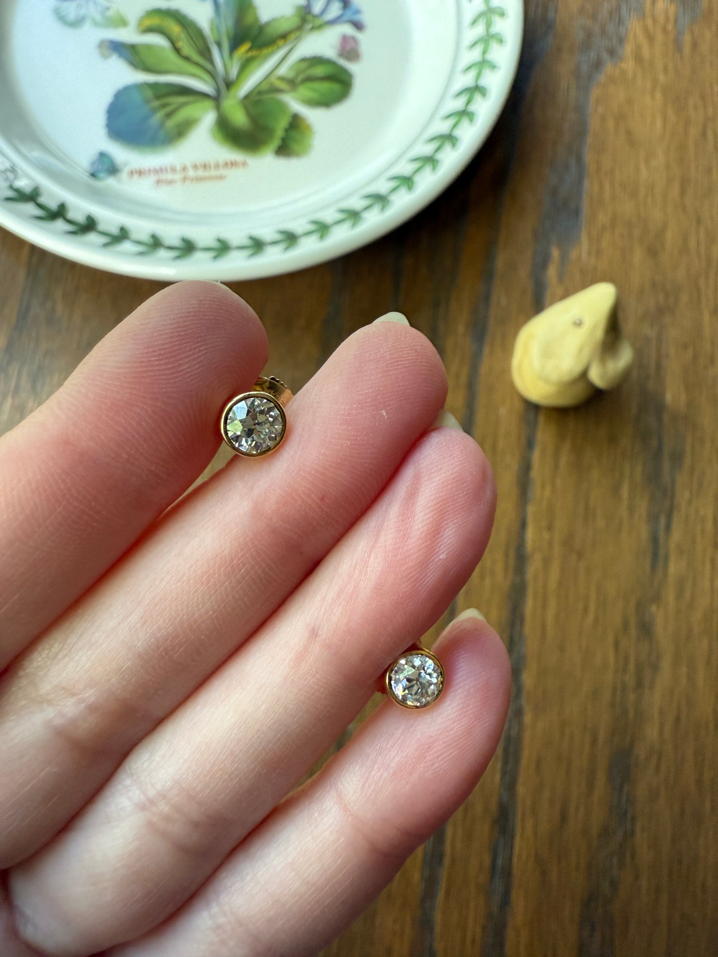 Eye Clean! Bezel Set Old Mine Cut 1 Carat Tdw DIAMOND Stud Earrings 18k GOLD Fiery Antique Stones Minimalist 1ctw OMC