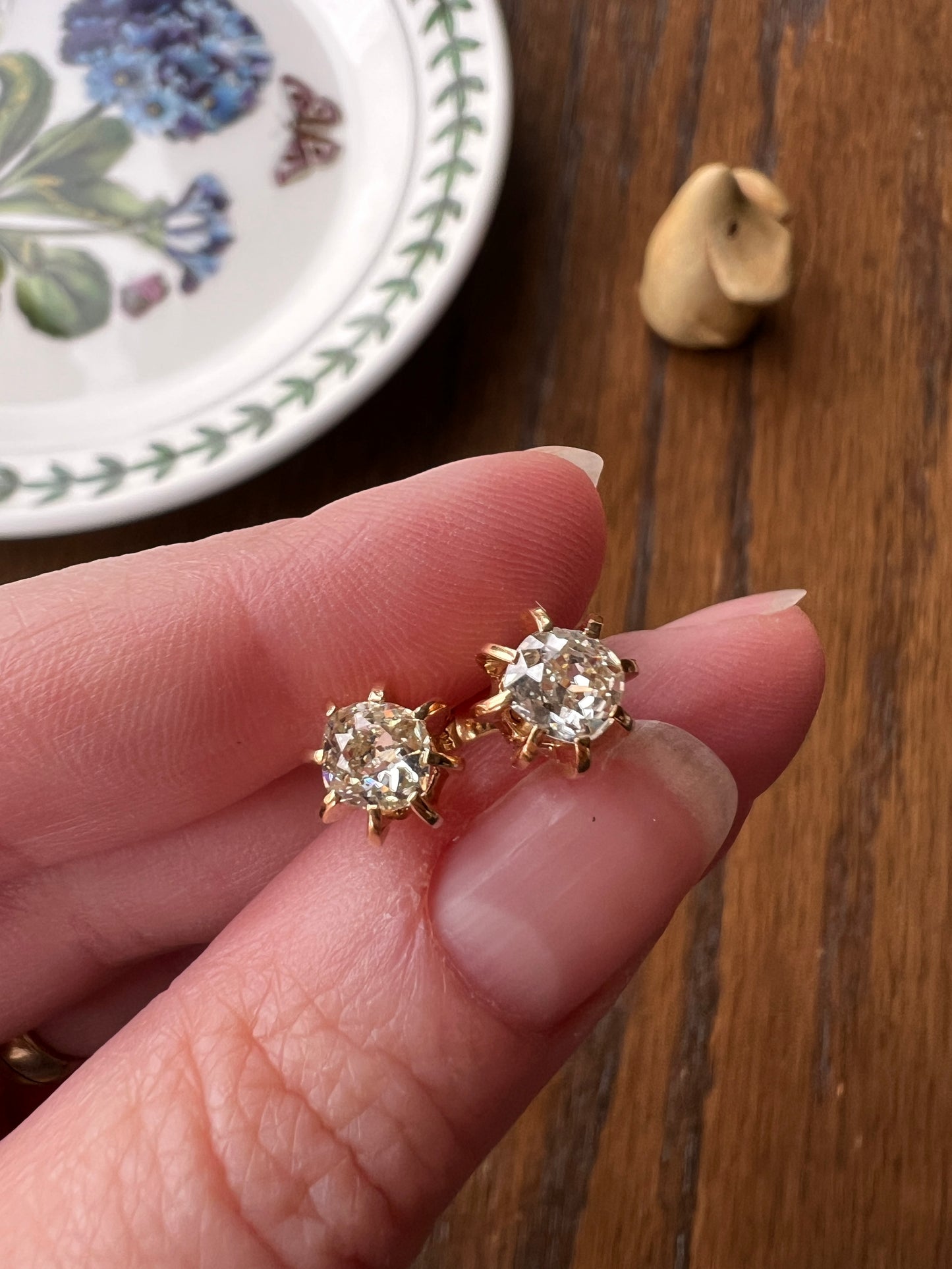 Antique Eye Clean One Carat Tdw Cushion Old Mine Cut DIAMOND Prong Stud Earrings French 18k Gold