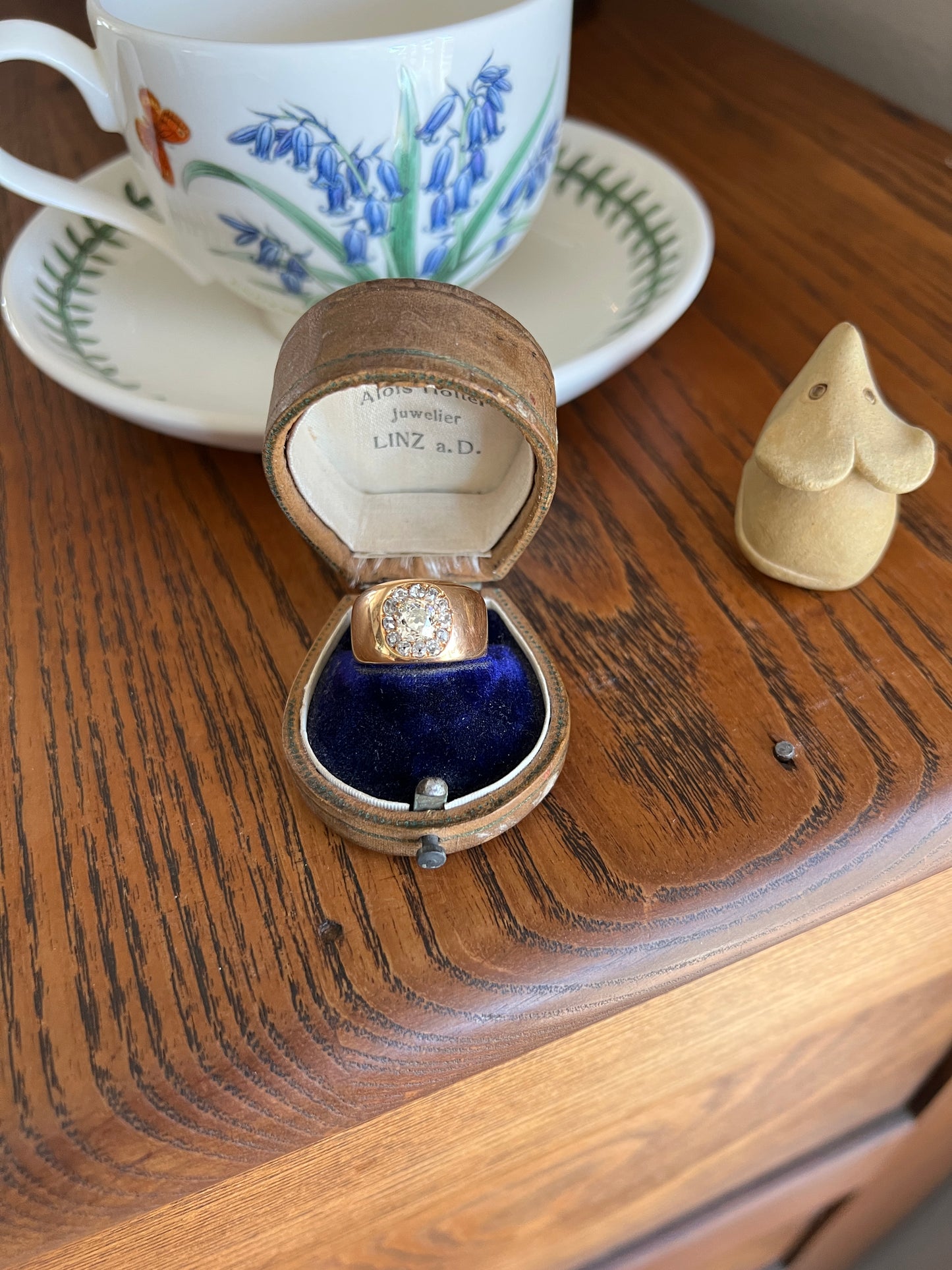 ANTIQUE 1 1/4 Carat Eye Clean Old Mine Cut DIAMONDS Chunky 18k Gold 12mm Wide Cigar Band Cluster Halo Ring French Cobblestone