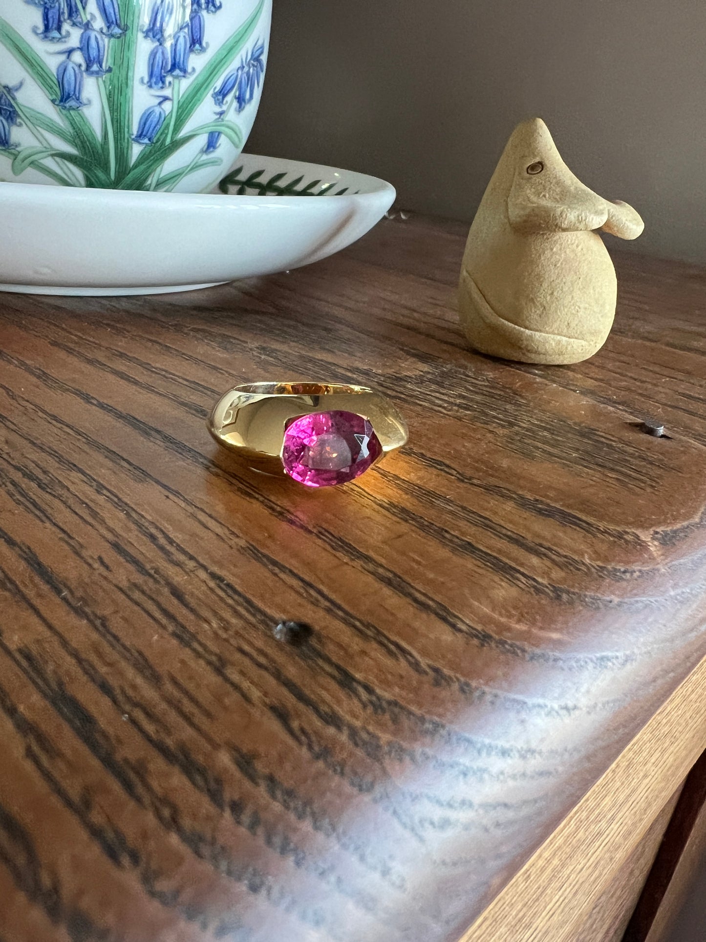 MEGA Natural Pink TOURMALINE Knife Edge Domed Bombe Ring Band French Vintage Preowned HEAVY 13.6g 18k Gold Retro Statement Stacker
