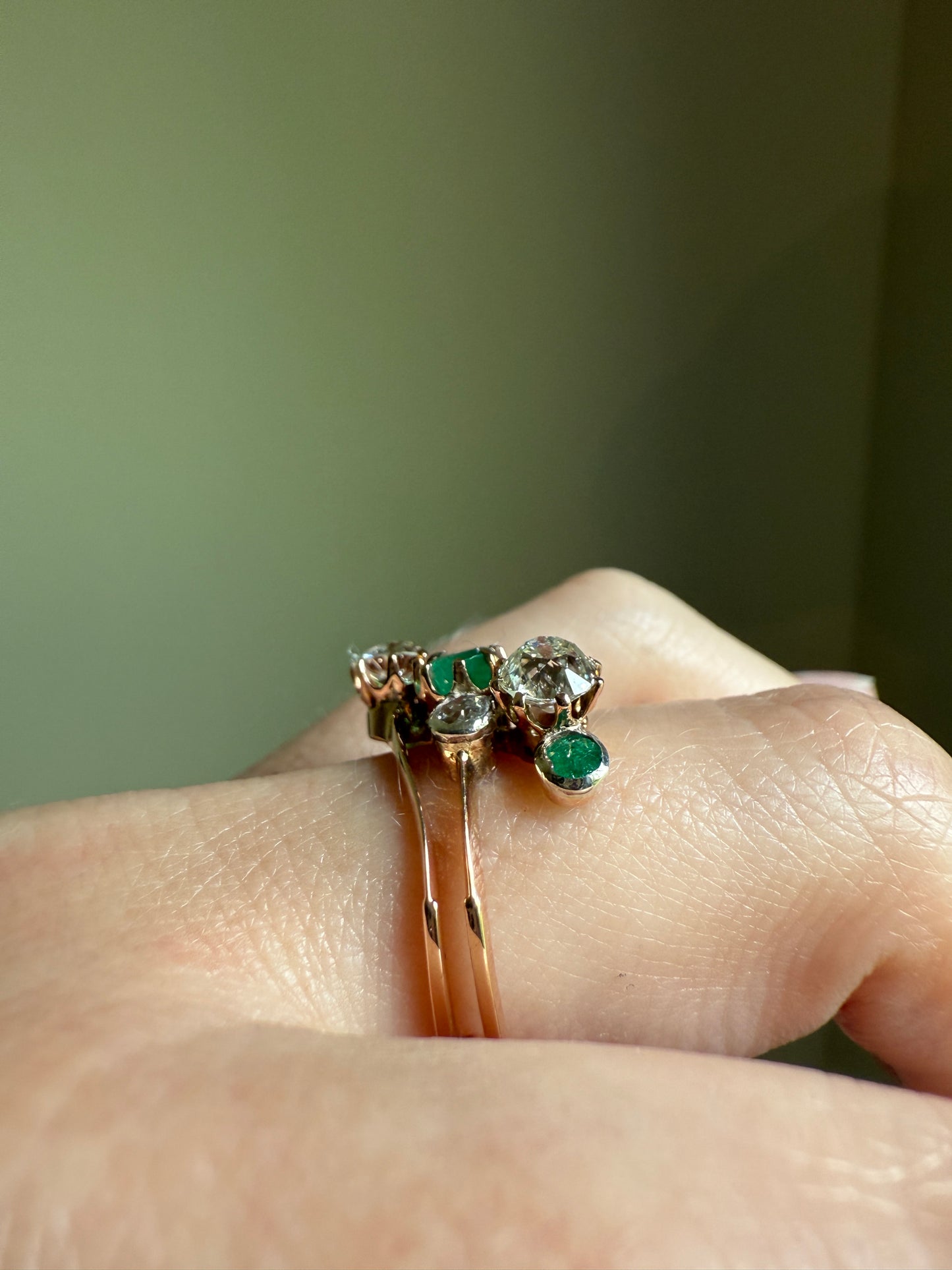 Antique EMERALD 1.4 Carat Old Mine Cut DIAMOND Angled Cluster Ring Chunky Victorian 18k Gold Two Levels Double Bands Green