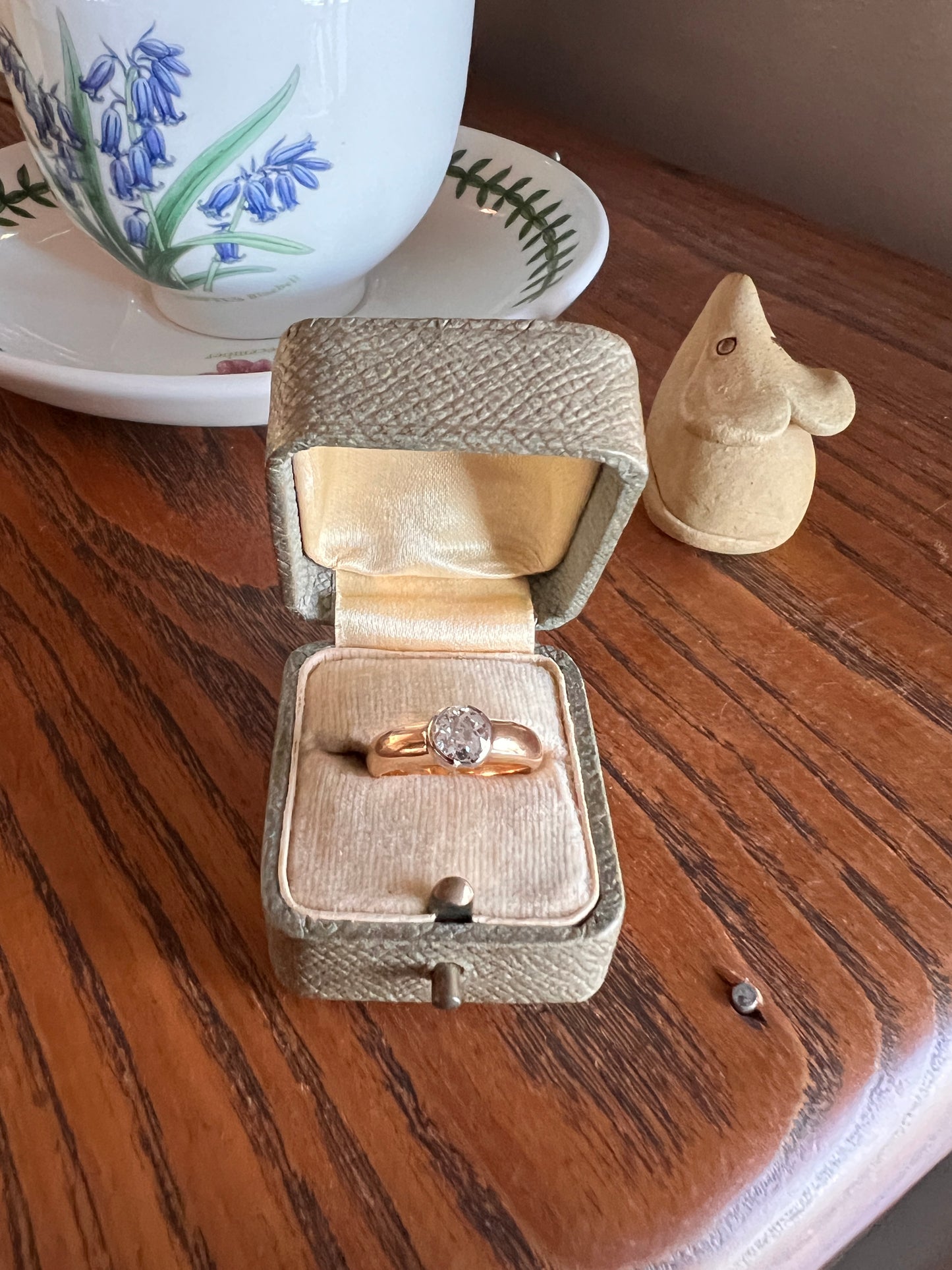Vintage .6 Carat Antique Old Mine Cut DIAMOND French Art Deco Bezel Set Ring Stacker Band 18k Gold Solitaire