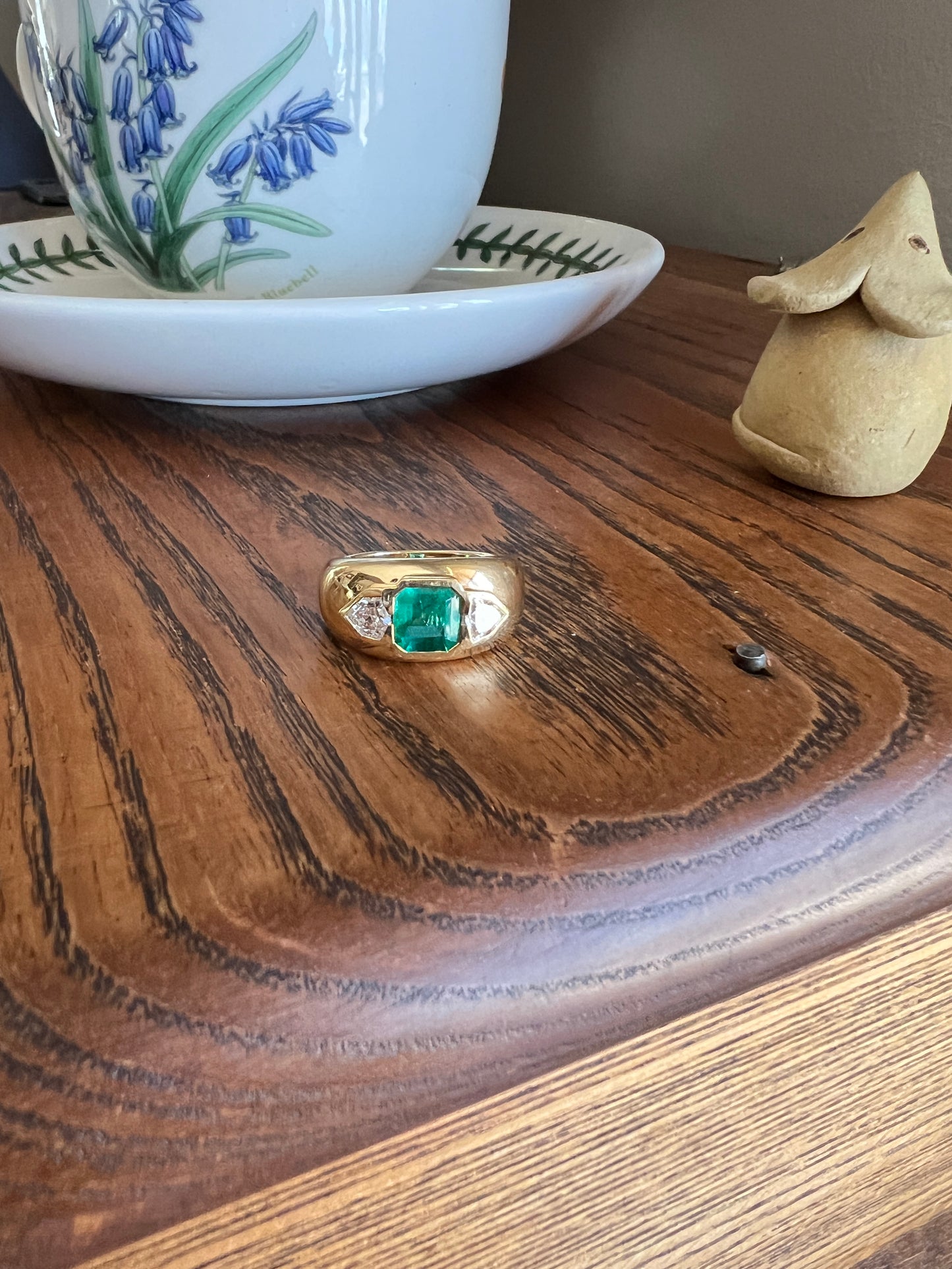 HEXAGON SHIELD Diamond Green EMERALD Chunky Vintage Three Stone Gypsy Ring French 18k Gold Wide Band Natural Heavy