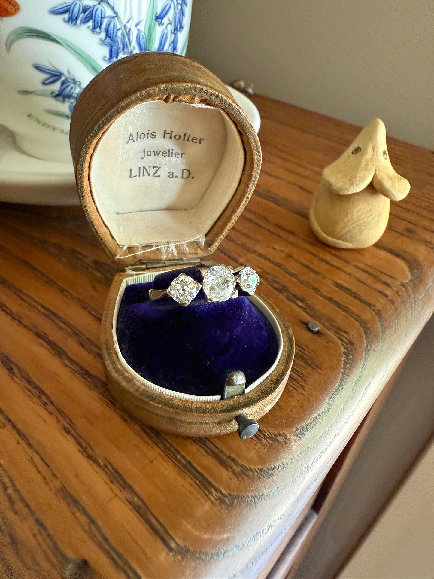 TALL Antique 2 CARATS Three Stone Chunky Old Mine Cut Diamond Ring 18k White Gold Art Deco