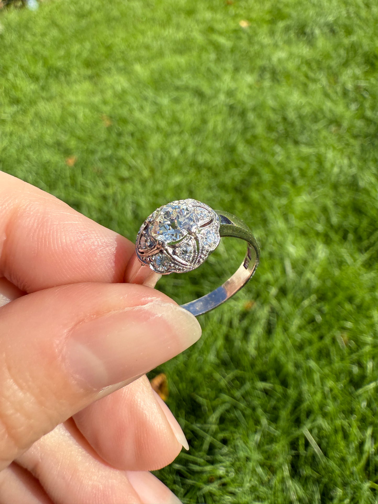 Vintage 1 Carat Tdw Antique Old European Cut Diamonds 18k White Gold Ring Scandinavian Domed Ornate Cluster Ring Art Deco Edwardian Style