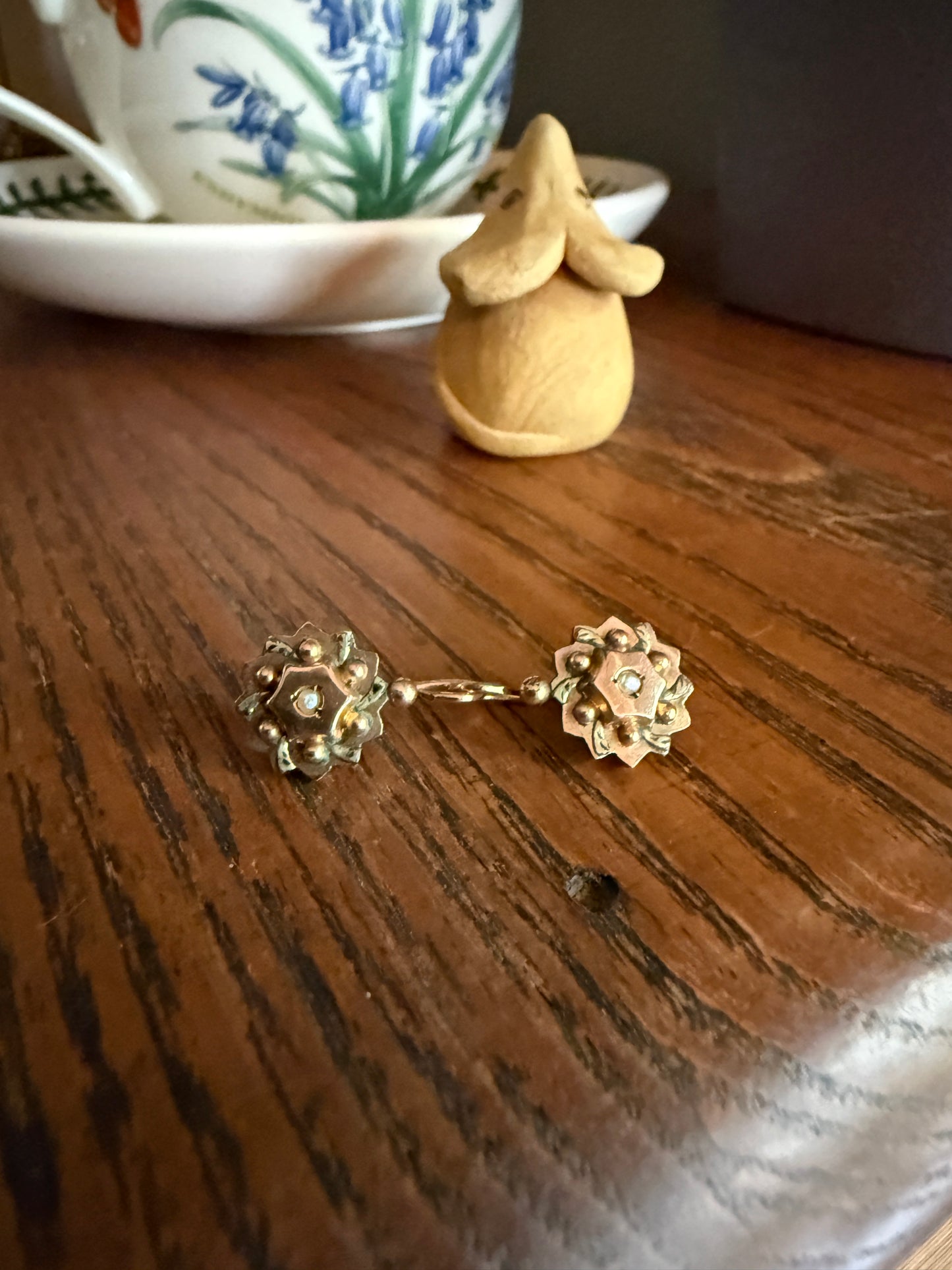 Dormeuse Dangle Earrings French ANTIQUE " Oria " Brand Pearl Green & Rose Gold Fill Star Burst Ball Rivet Bead Floral