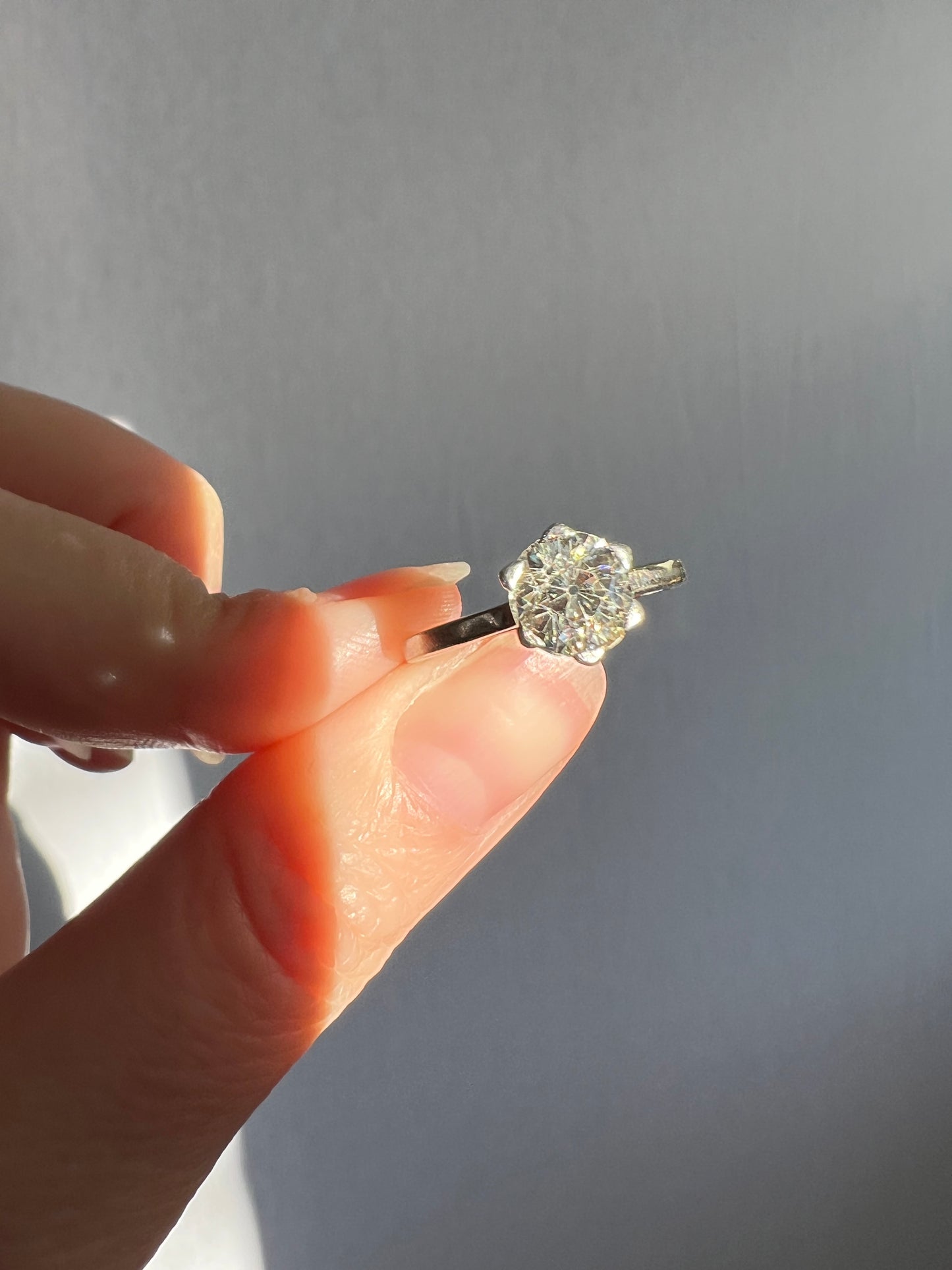 Antique 1 CARAT Old Mine Cut DIAMOND Solitaire Engagement Ring 18k White Gold PLATINUM French Art Deco Warm Very Pale Yellow Tall