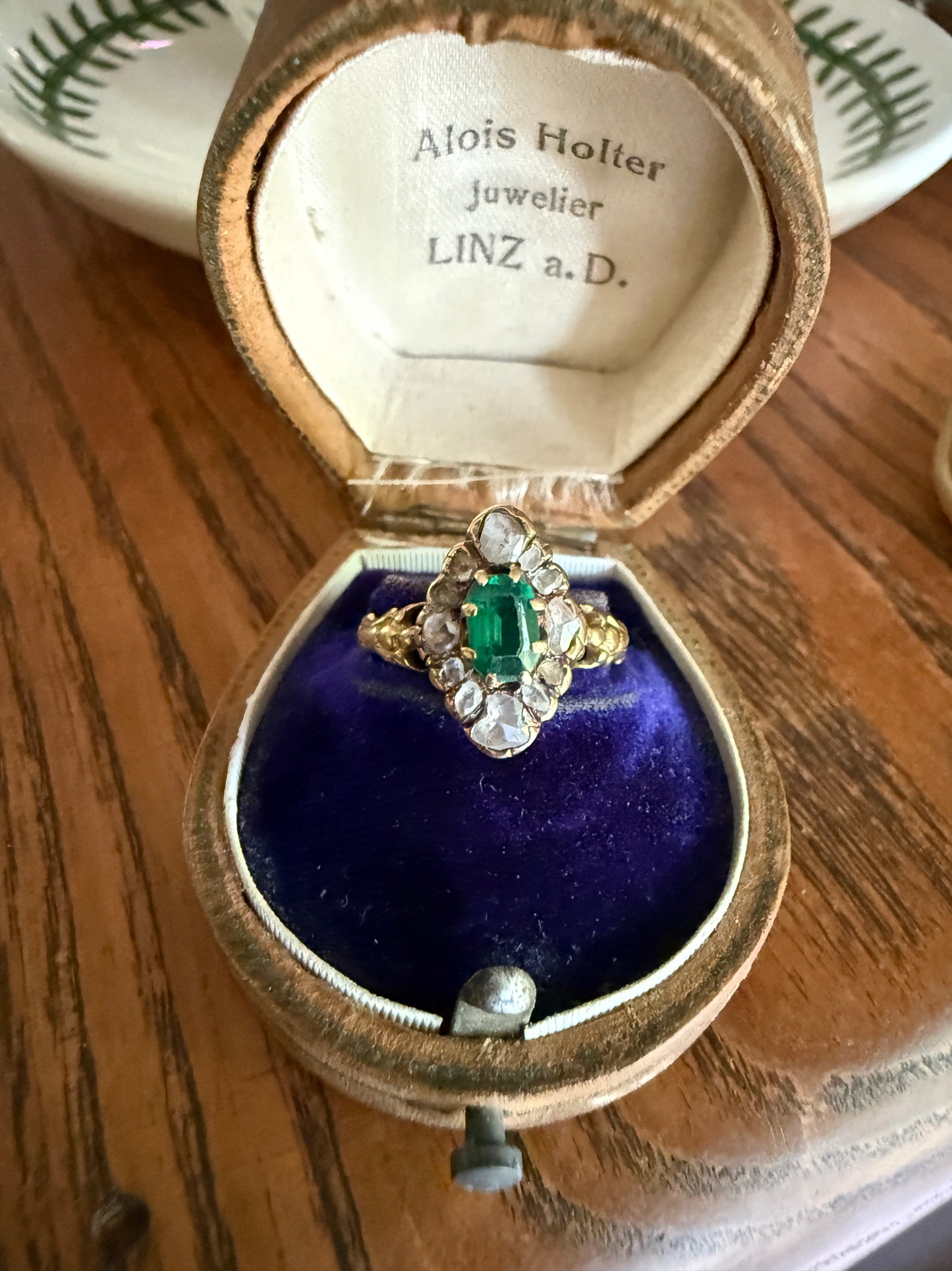 BOWS Green Spinel Rose Cut DIAMOND Cluster Halo French Antique Ring 18k Gold Victorian Art Nouveau Belle Epoque