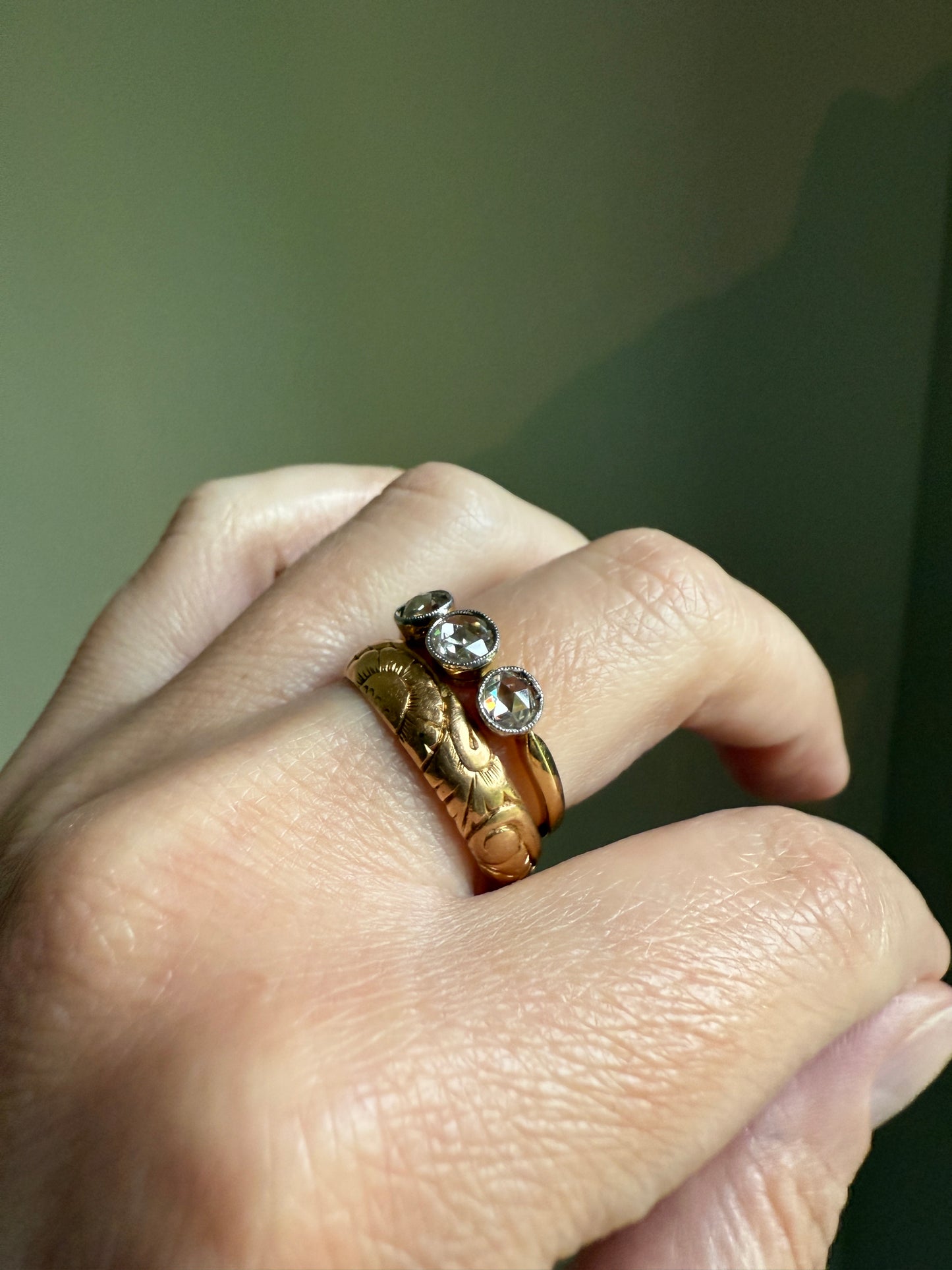 Dated FLORAL Embossed 5mm Scrolled Vintage c1960 Wedding Band 18k Gold Solid Eternity Ring Ornate Engraved Stacker Victorian Style