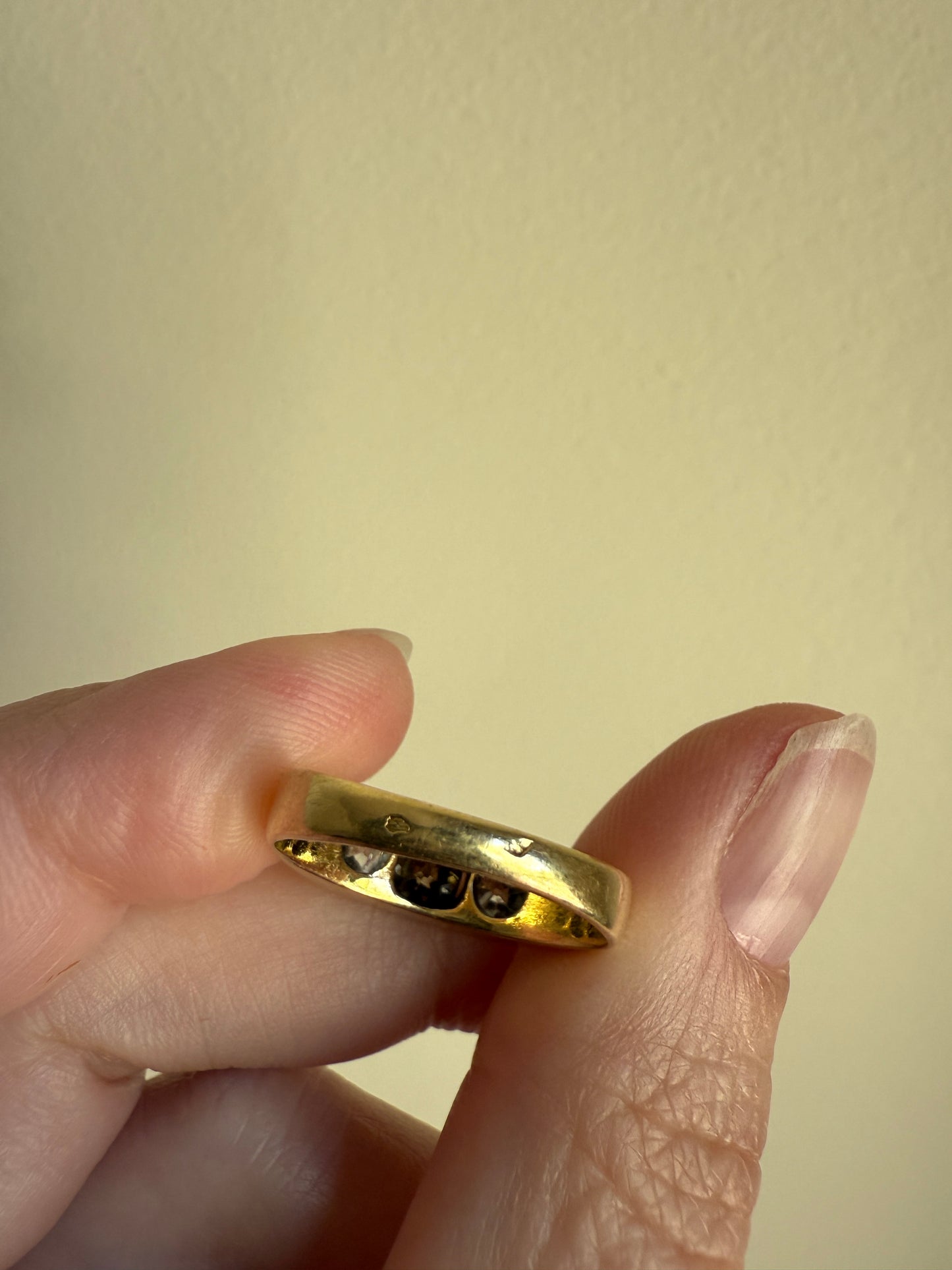 Chunky 1.65 Carat Antique Three Stone Old Mine Cut Diamond Chocolate Cognac Wide Band 18k Gold French Ring Belle Epoque Stacker