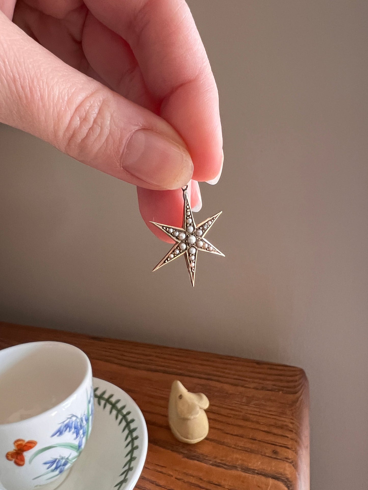 STAR Figural Seed Pearl Pendant Victorian ANTIQUE 9k Gold Romantic Gift Starburst Neckmess Neckstack Not 10k Edwardian Bridal Something Old