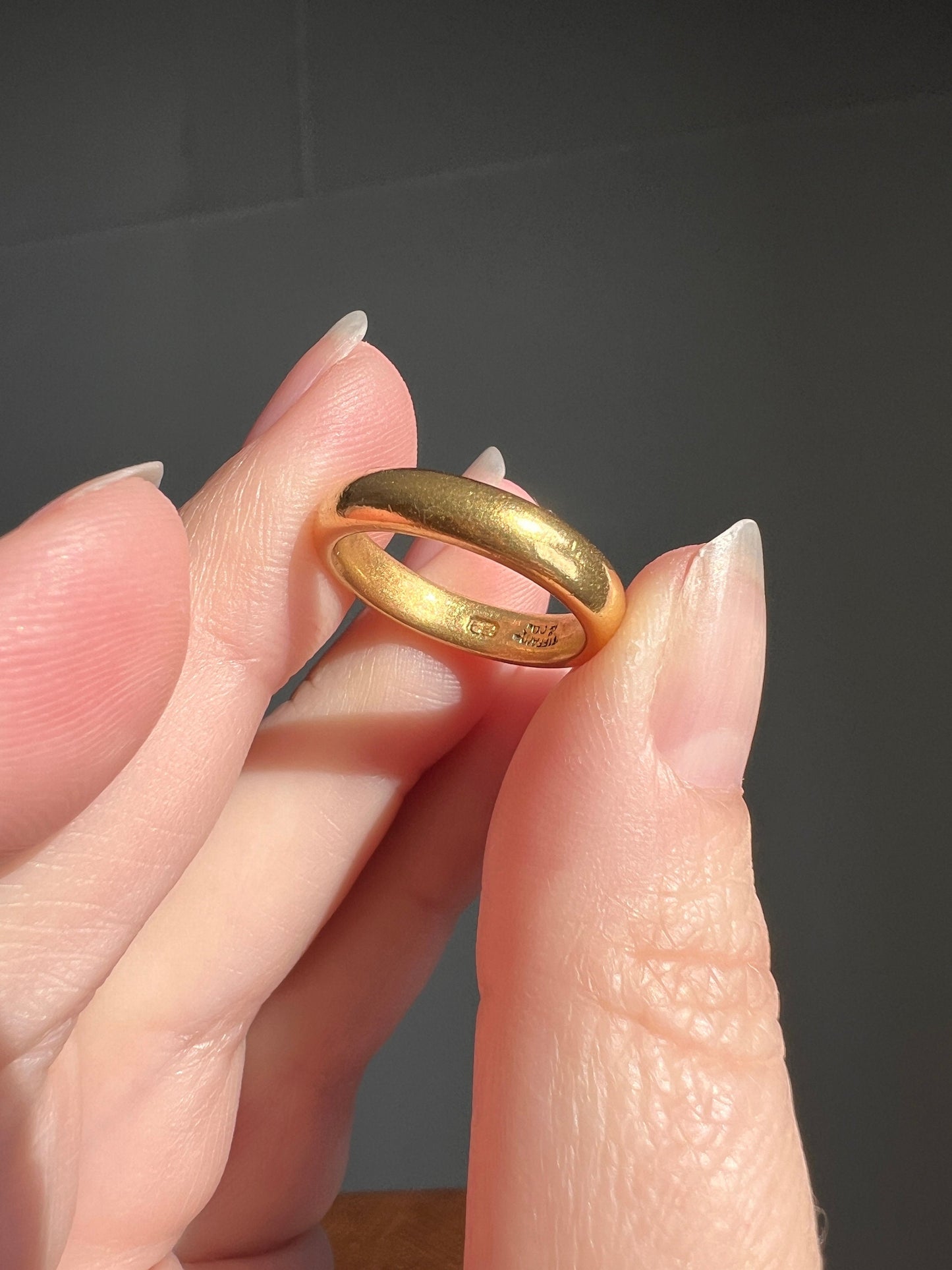 Chunky ANTIQUE TIFFANY & Co. Wedding Band 6.4g 22k Gold Ring Sturdy Donut Wide Romantic Gift Bridal Something Old Rare Buttery Glow Comfort