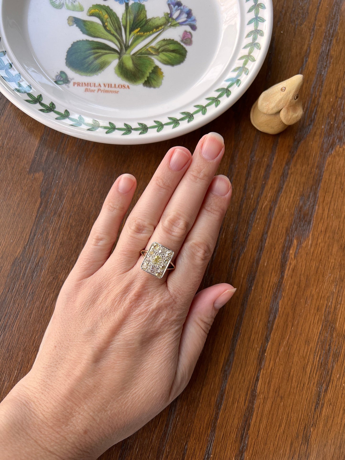 YELLOW Champagne Brown 1.75 Carat Old Mine Cut DIAMOND Grid Cluster Ring 18k Gold Rectangular Statement Engraved Geometric Gift Chunky OmC