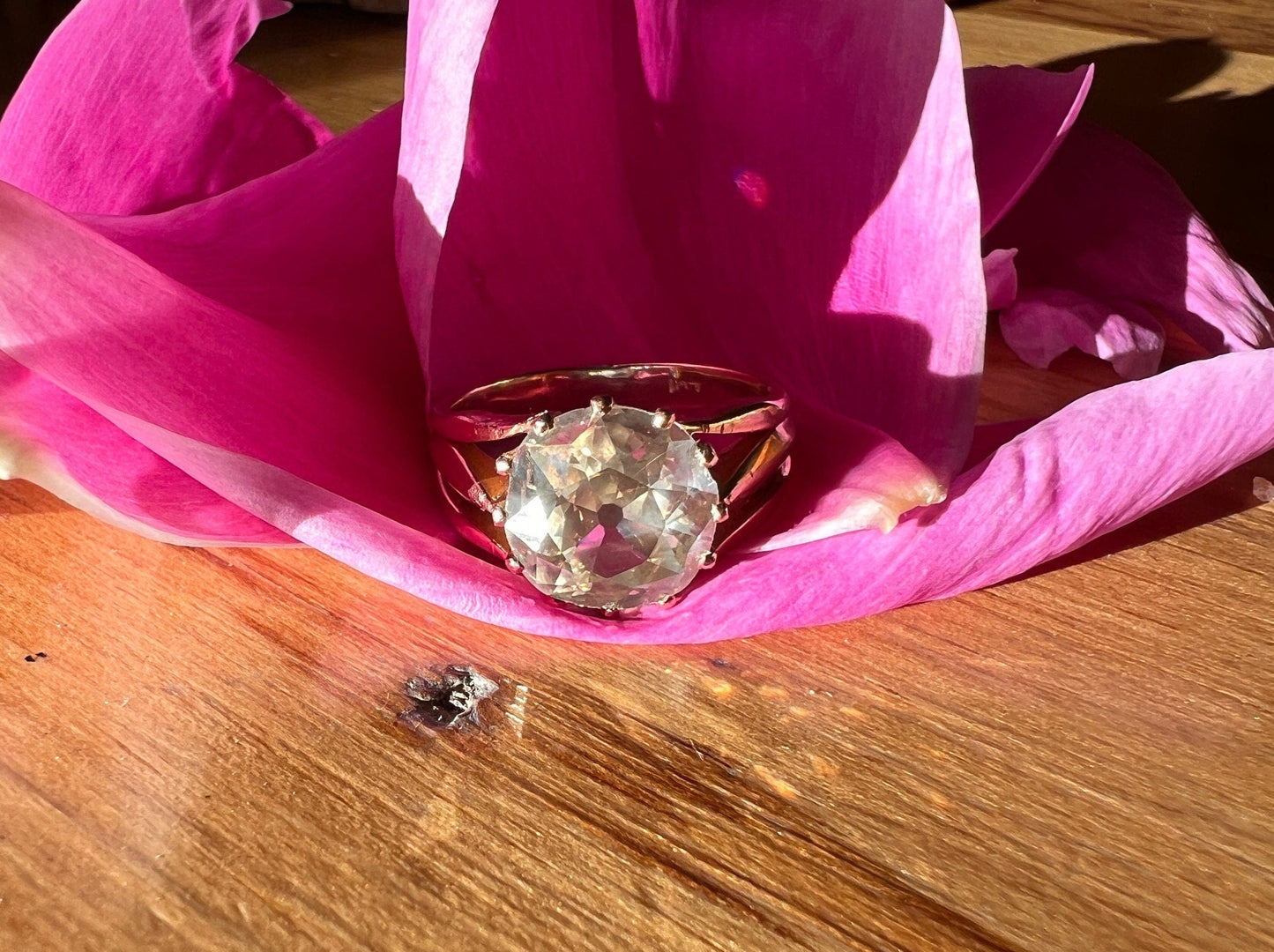 ANTIQUE Large 2.5 Carat Old European Cut DIAMOND Solitaire Ring Pale Yellow Light Brown 18k Rose Gold c1900 Victorian French Belle Epoque