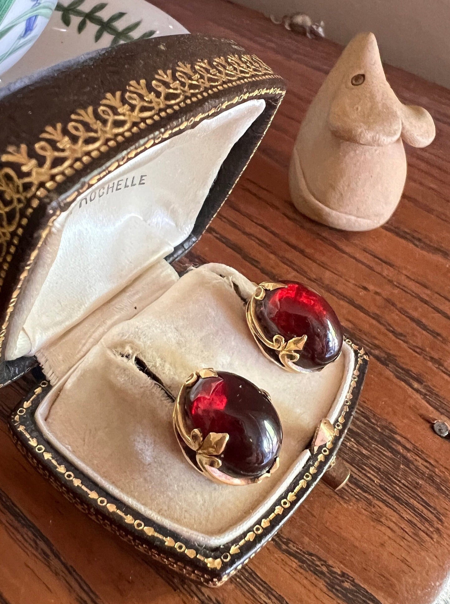 Fleur De Lis Prongs Large Juicy Cabochon Garnet Stud Earrings Vintage to Antique 14k Gold Glowing Crimson Red Domed Chunky Statement Orbs
