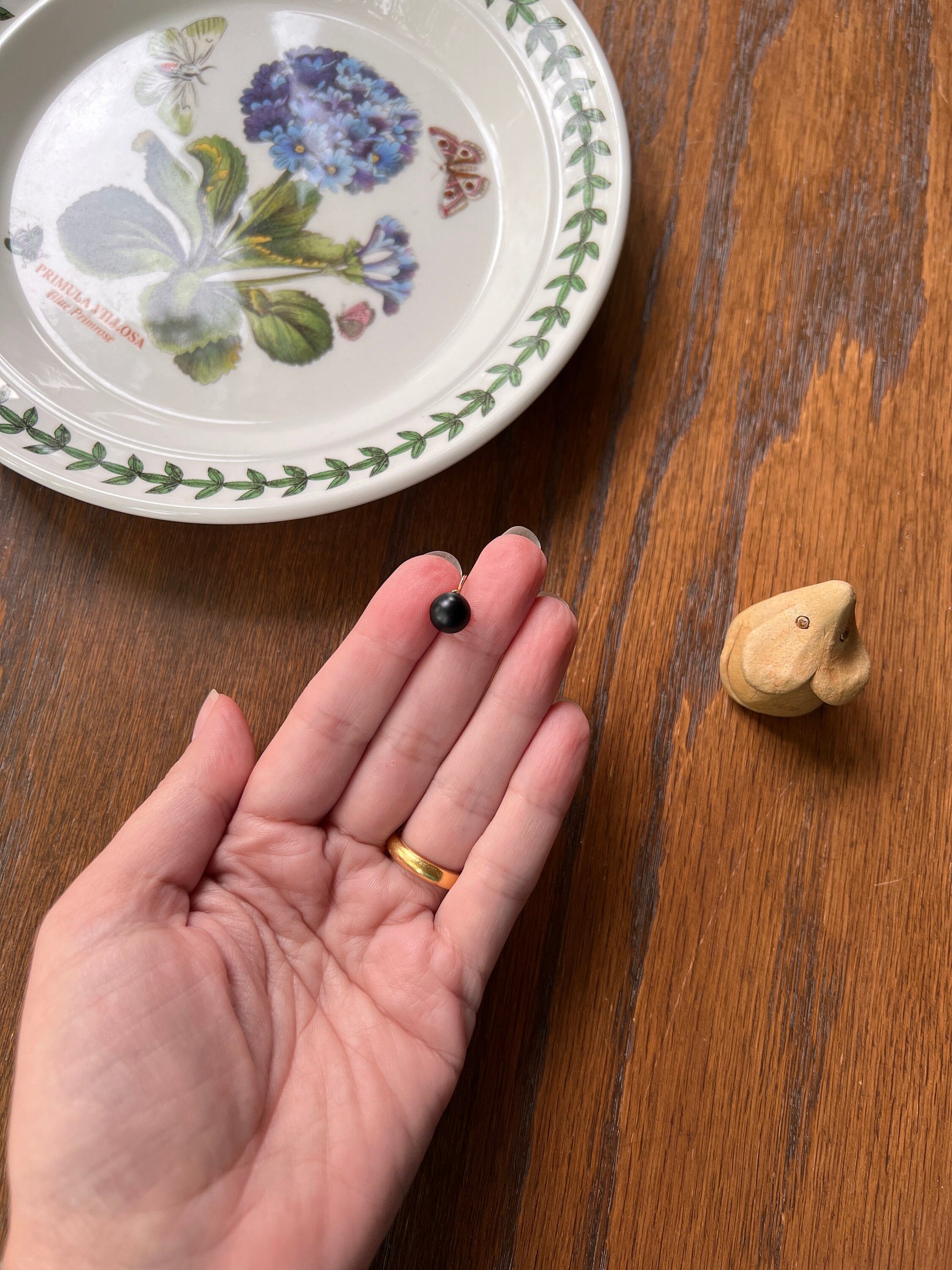 Antique Black Stud VICTORIAN Dainty SINGLE Button Earring French Dormeuse 18k Gold Minimalist Mix Match Various Something Old Dangle Bridal