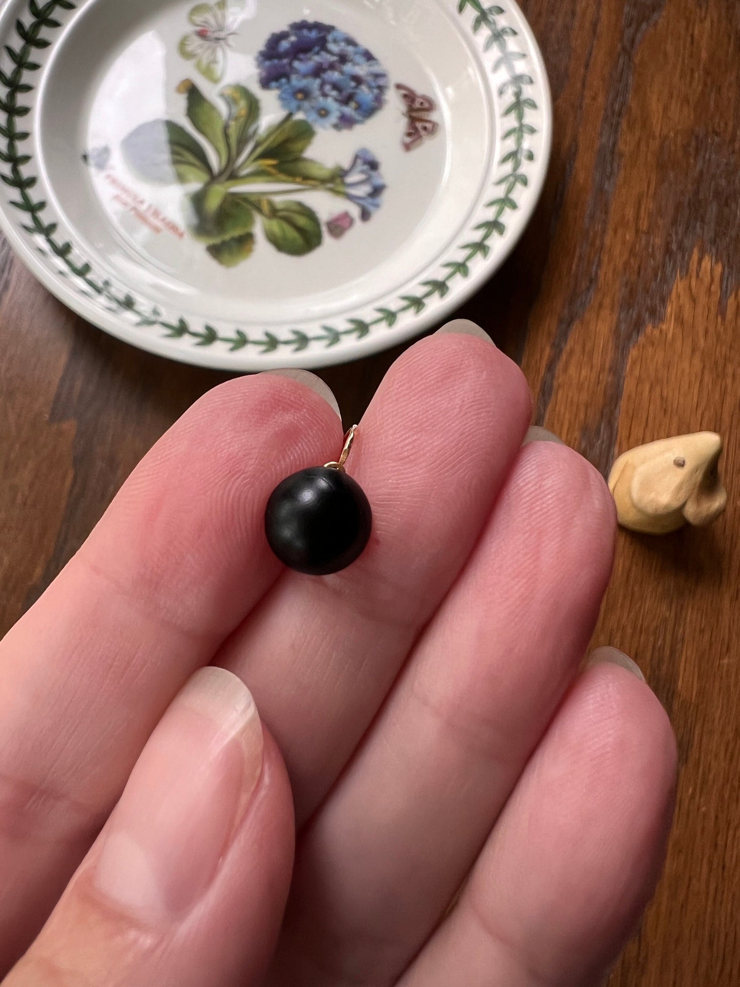 Antique Black Stud VICTORIAN Dainty SINGLE Button Earring French Dormeuse 18k Gold Minimalist Mix Match Various Something Old Dangle Bridal