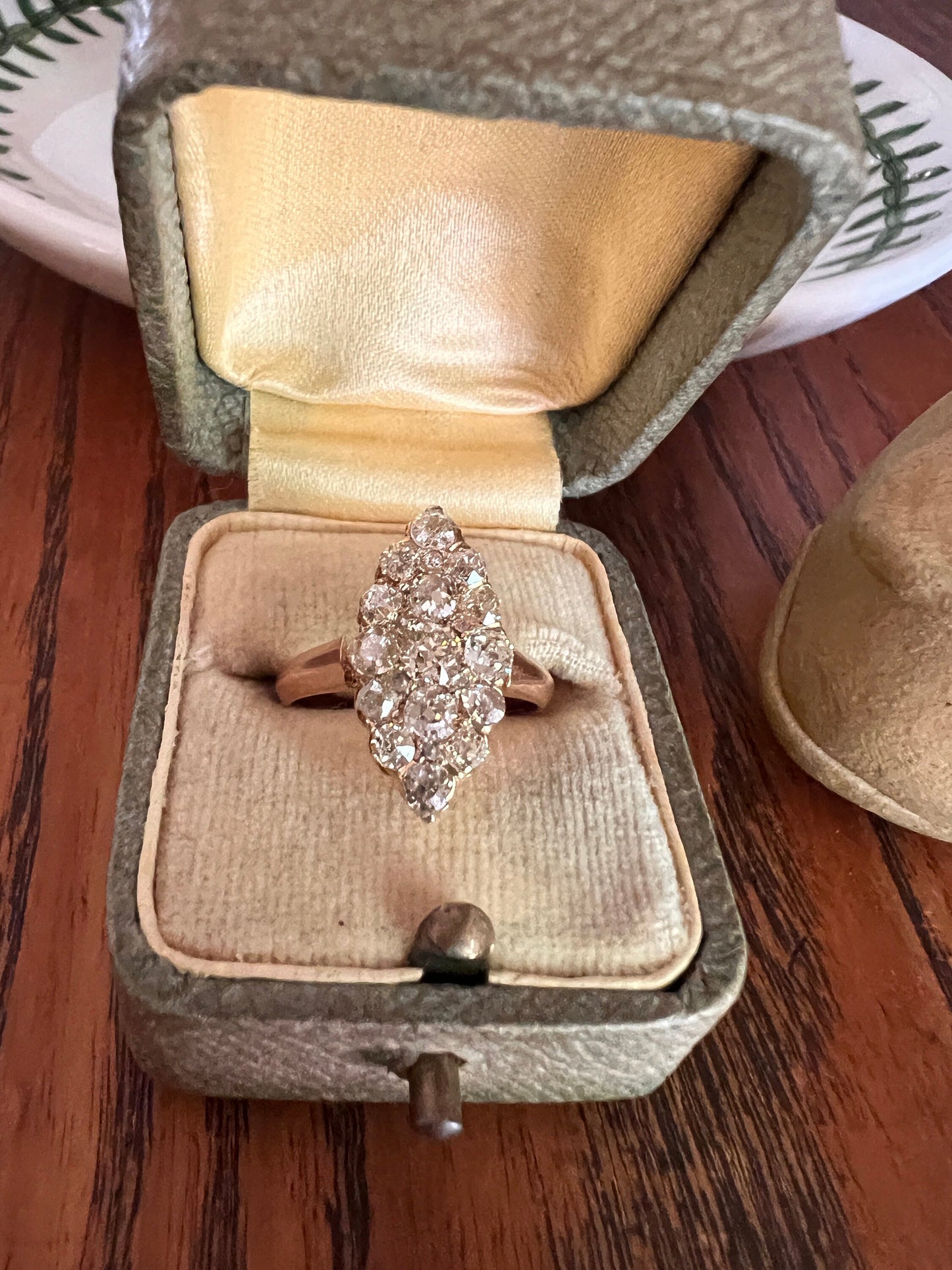 NAVETTE 1.2 Carat Old Mine Cut DIAMOND Yellow Green Victorian Antique 18k Gold Ring Stacker Romantic Gift OMC Chunky Cobblestone Texture OmC