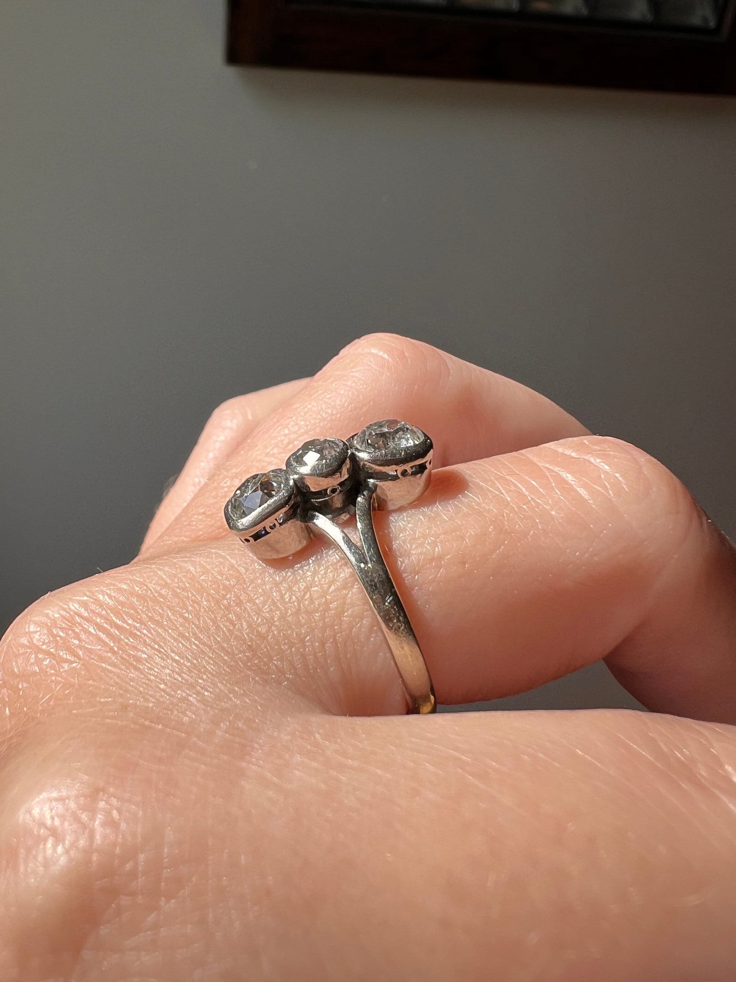 Three Stone 1.75 CARAT Old Mine Cut DIAMOND French Antique 18k White Gold Ring Stacker Belle Epoque Romantic Gift OMC Art Deco 1 3/4 1.75Ctw