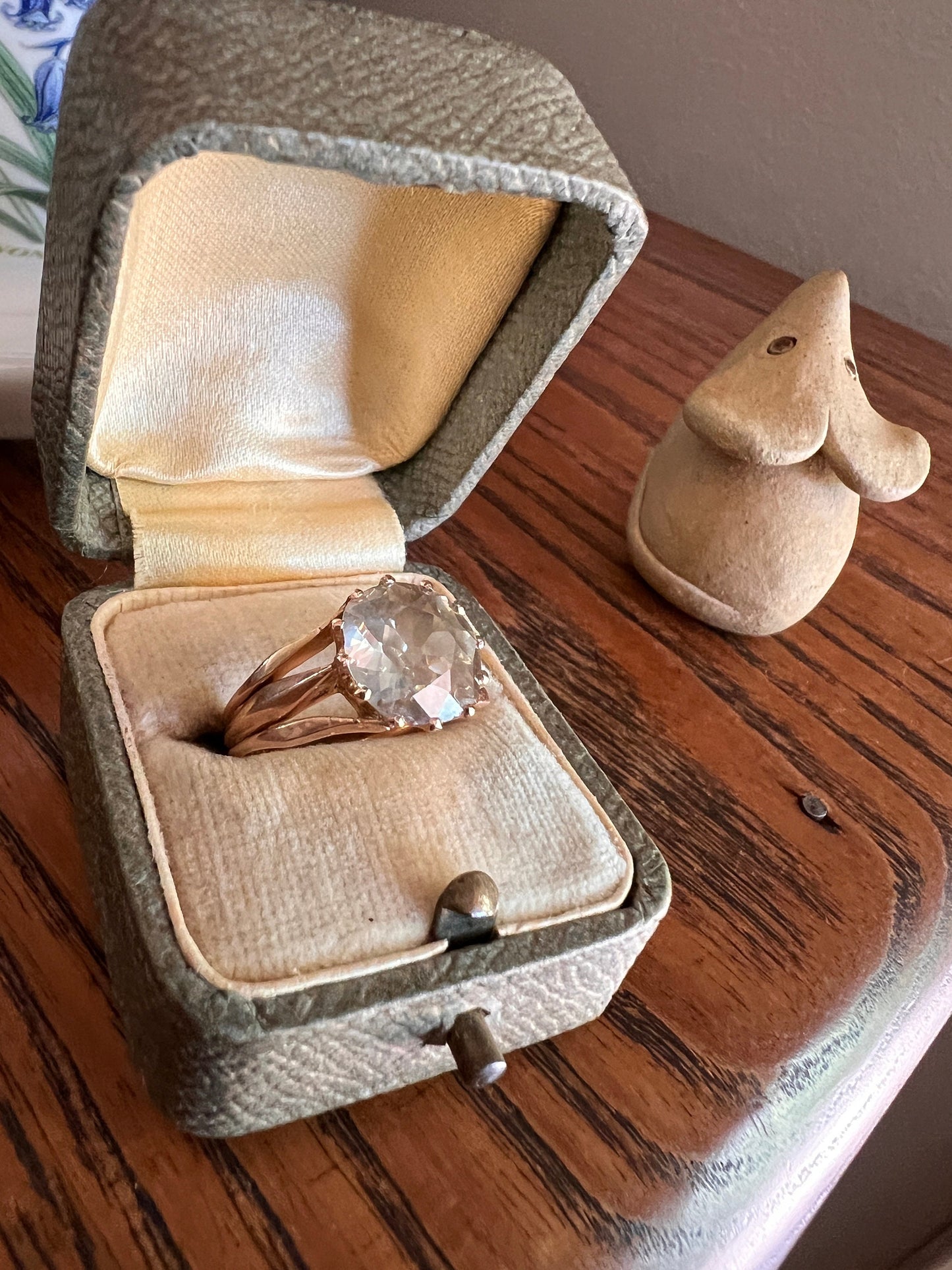 ANTIQUE Large 2.5 Carat Old European Cut DIAMOND Solitaire Ring Pale Yellow Light Brown 18k Rose Gold c1900 Victorian French Belle Epoque
