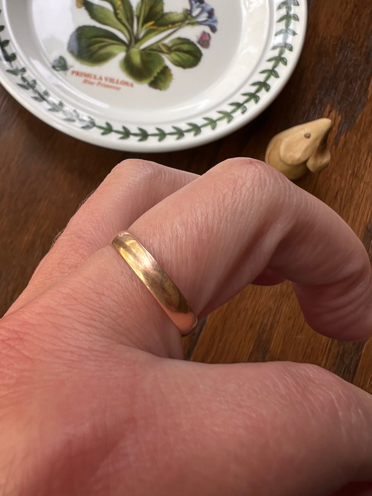 DATED 1910? ANTIQUE 18k Gold Rosy French Wedding RING 3.2mm Wide Band Hand Engraved French Belle Epoque July 25