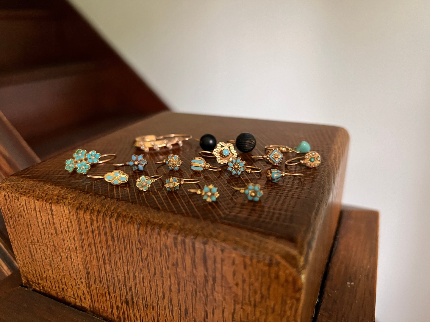 Floral Forget Me Not Antique Blue Enamel VICTORIAN Dainty SINGLE Earring French Dormeuse 18k Gold Minimalist Mix Match Something Old Bridal