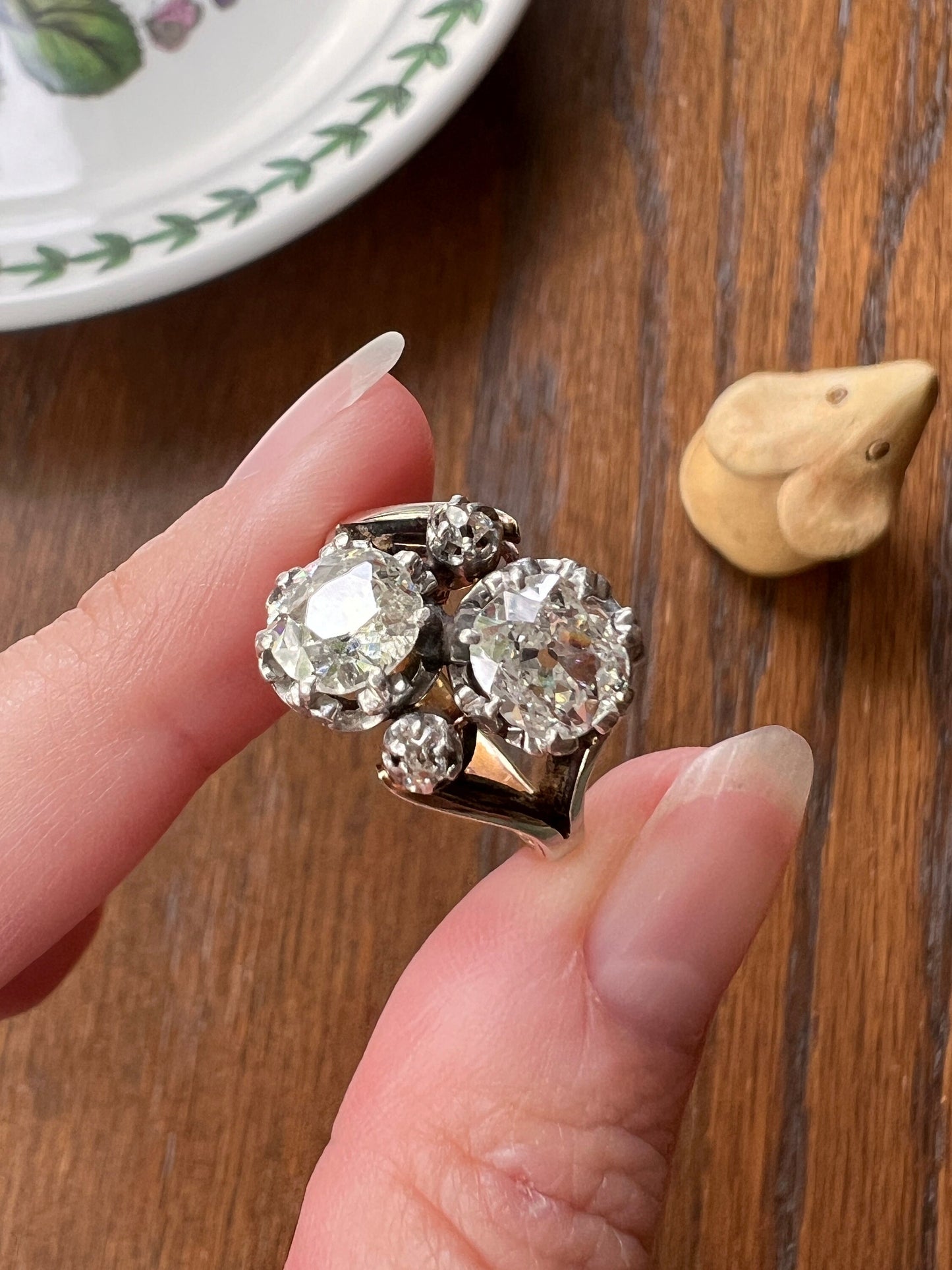 Toi et Moi 2 CARAT Old Mine Cut DIAMOND Two Stone Antique Ring 18k Gold Angled Band Stacker French Belle Epoque Romantic Gift OMC 2Ctw Crown