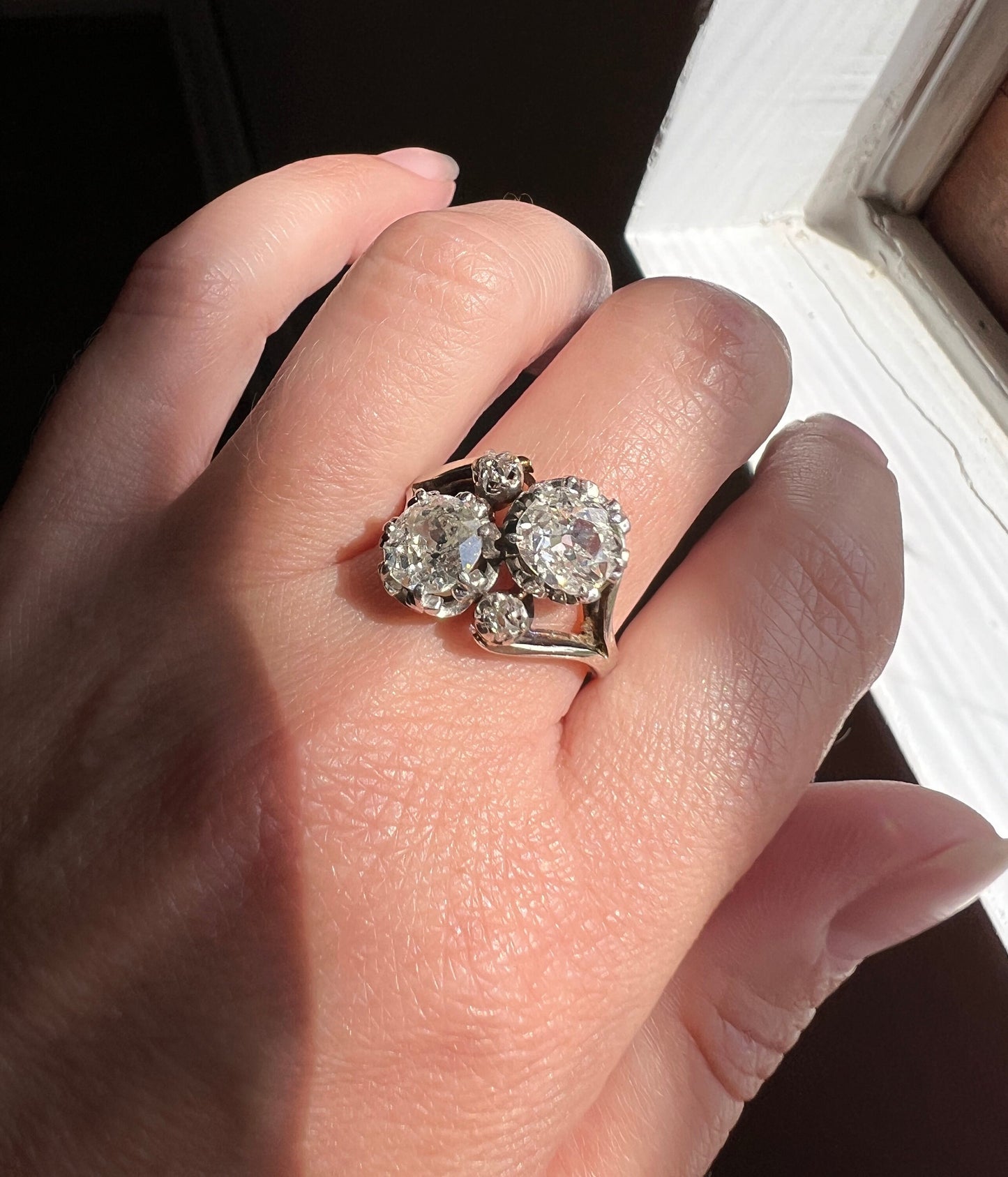 Toi et Moi 2 CARAT Old Mine Cut DIAMOND Two Stone Antique Ring 18k Gold Angled Band Stacker French Belle Epoque Romantic Gift OMC 2Ctw Crown