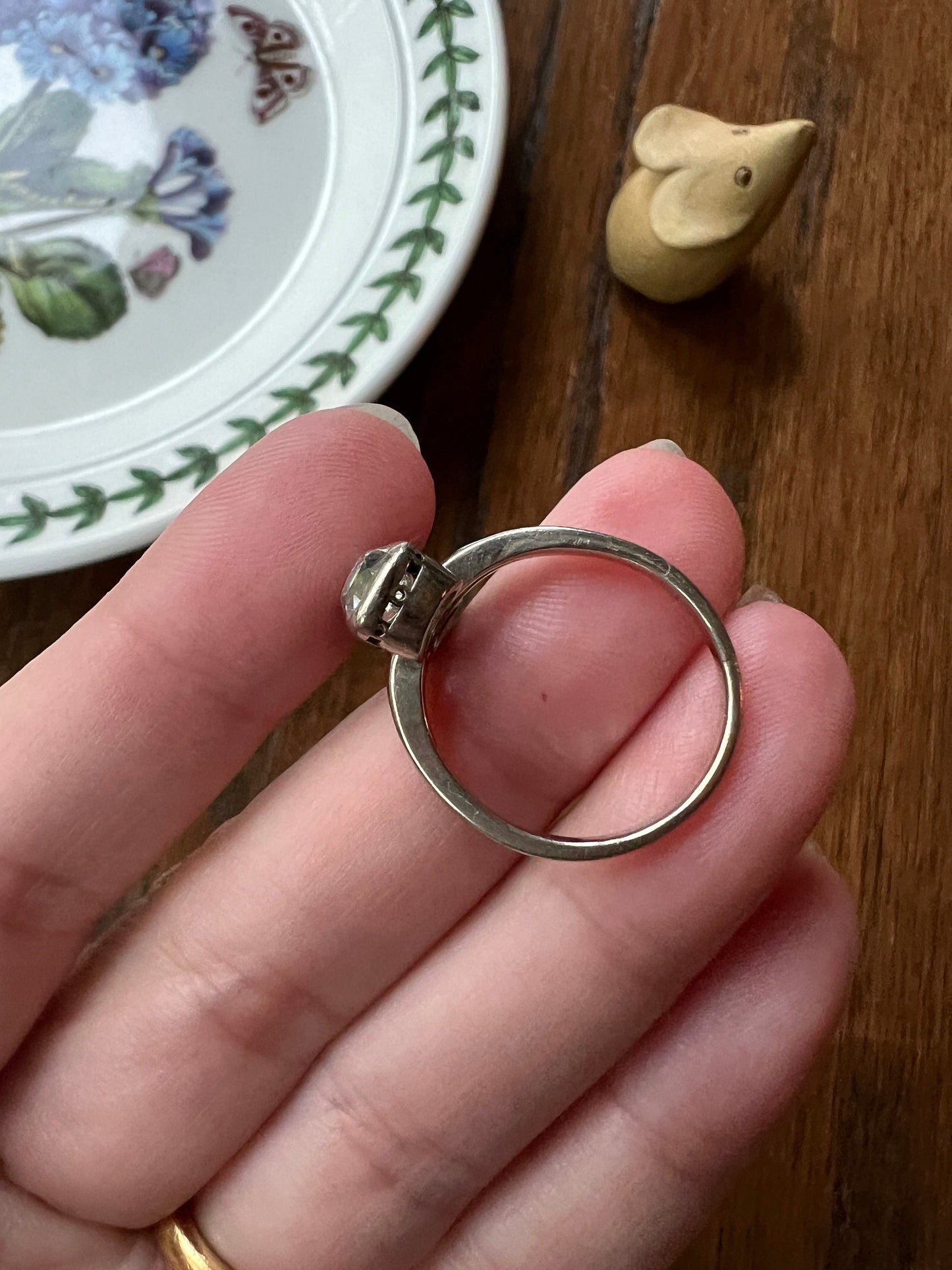 Three Stone 1.75 CARAT Old Mine Cut DIAMOND French Antique 18k White Gold Ring Stacker Belle Epoque Romantic Gift OMC Art Deco 1 3/4 1.75Ctw
