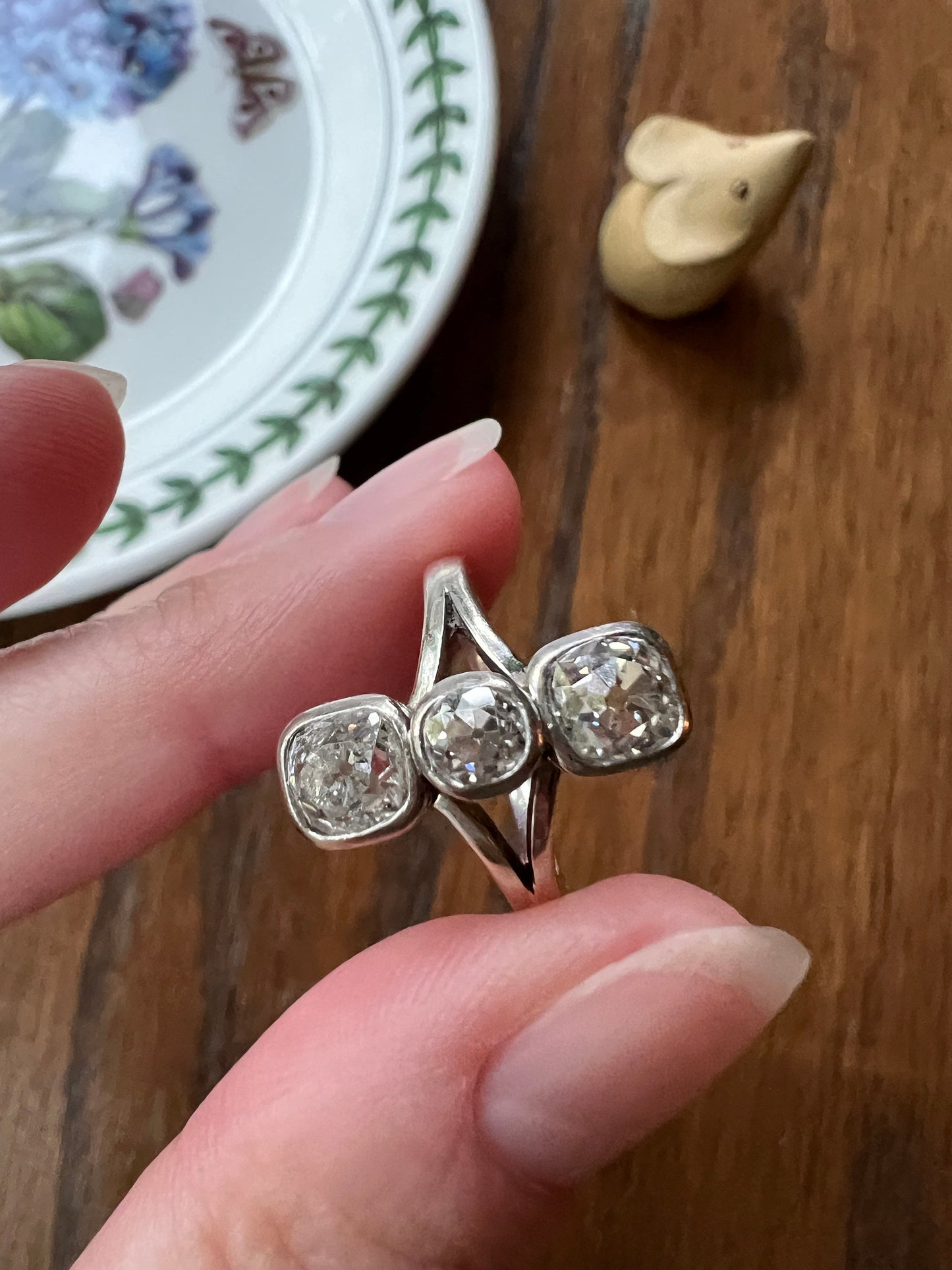 Three Stone 1.75 CARAT Old Mine Cut DIAMOND French Antique 18k White Gold Ring Stacker Belle Epoque Romantic Gift OMC Art Deco 1 3/4 1.75Ctw