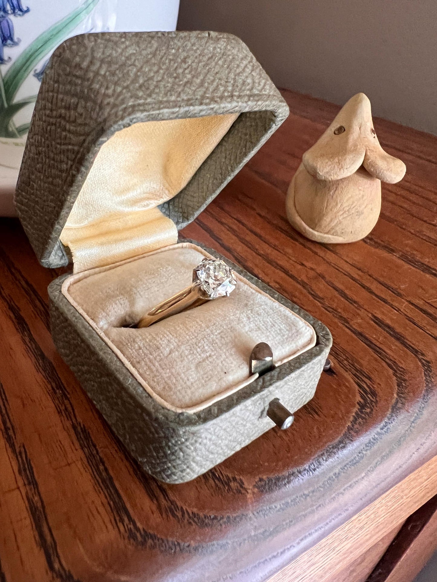 Victorian Antique Chunky 0.9 Carat Old Mine Cut DIAMOND Solitaire 18k Gold Ring Engagement Stacker Band Romantic Gift OMC Wedding .9Ctw