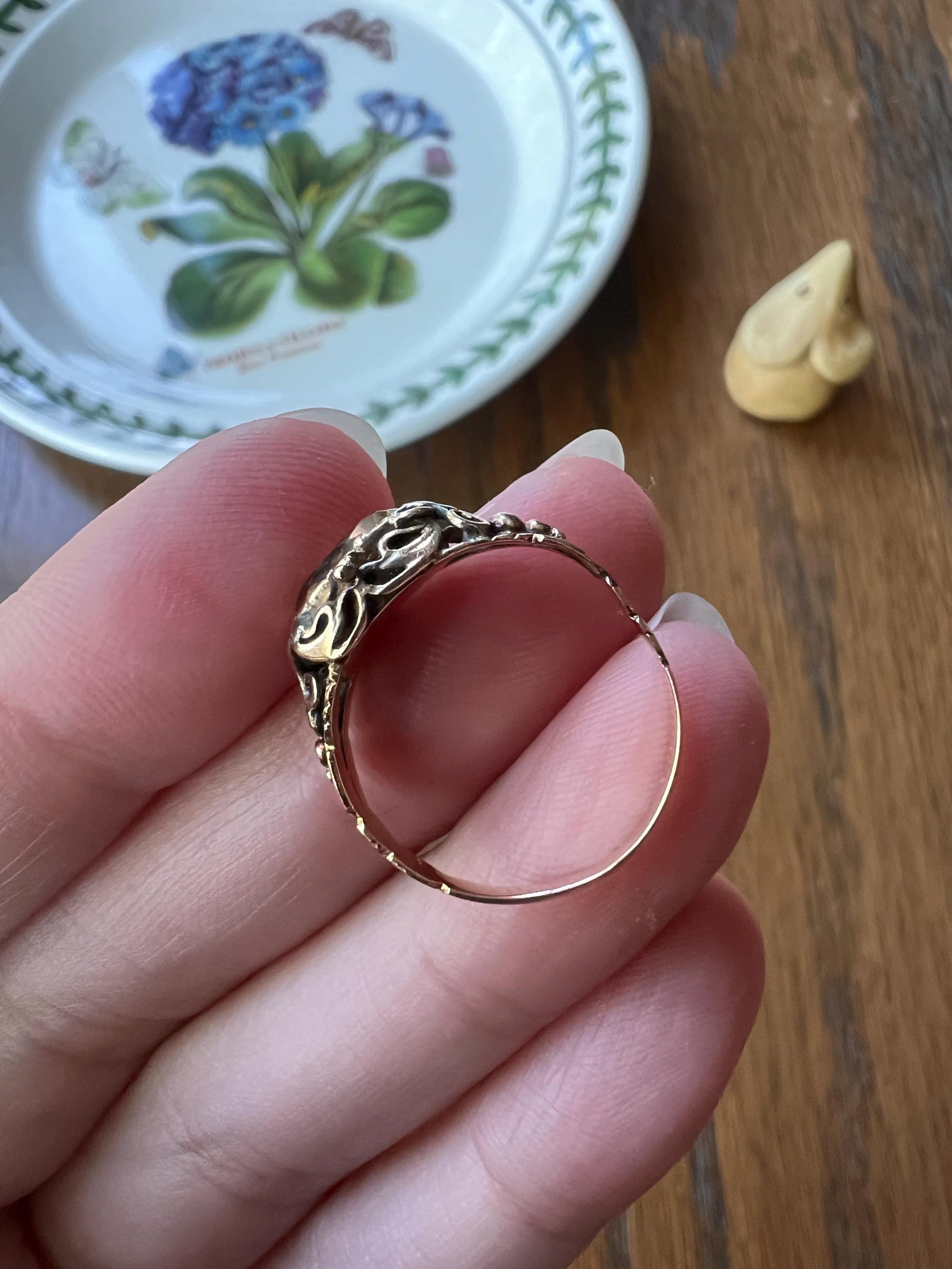 Antique GEORGIAN Old Cut Precious Golden Yellow Peach TOPAZ Ring 14k Gold Foil Back East West OVAL Ornate Scrolled Romantic Gift Victorian