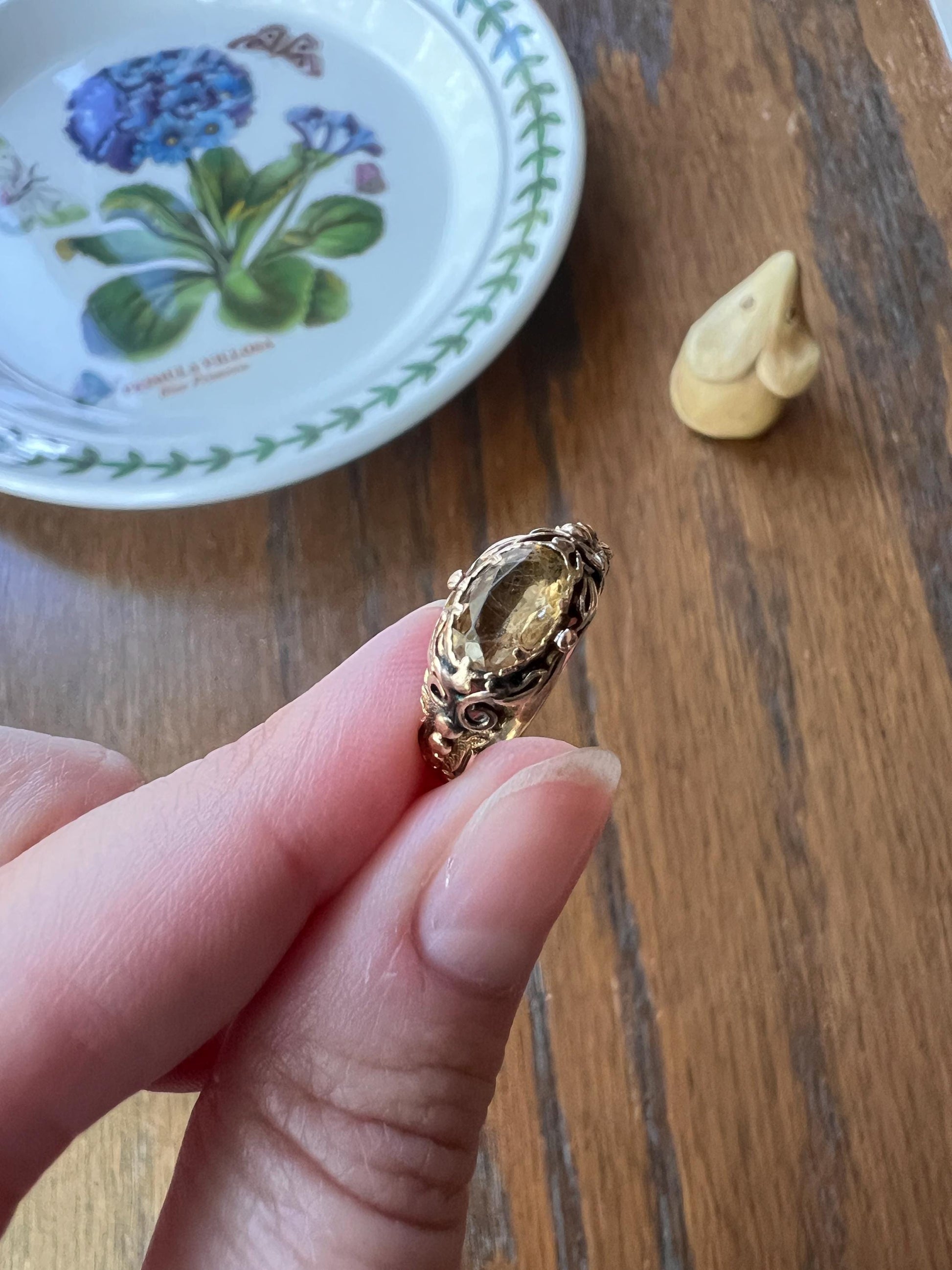 Antique GEORGIAN Old Cut Precious Golden Yellow Peach TOPAZ Ring 14k Gold Foil Back East West OVAL Ornate Scrolled Romantic Gift Victorian