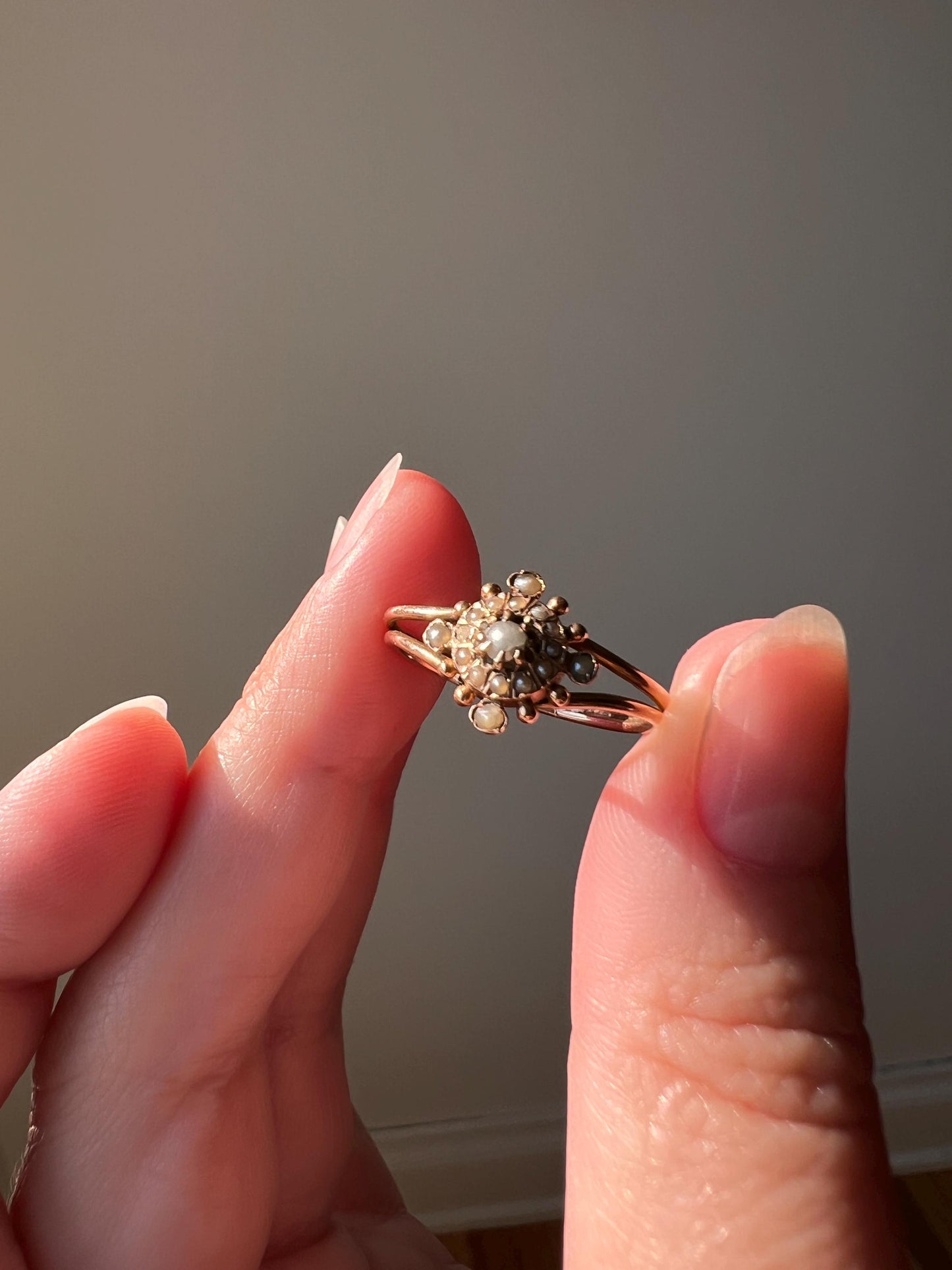 Seed PEARL Dainty Halo Target Bullseye Ring Victorian Antique 18k Rose Gold Stacker Ball Rivet Romantic Gift Unique Design Double Band Shank