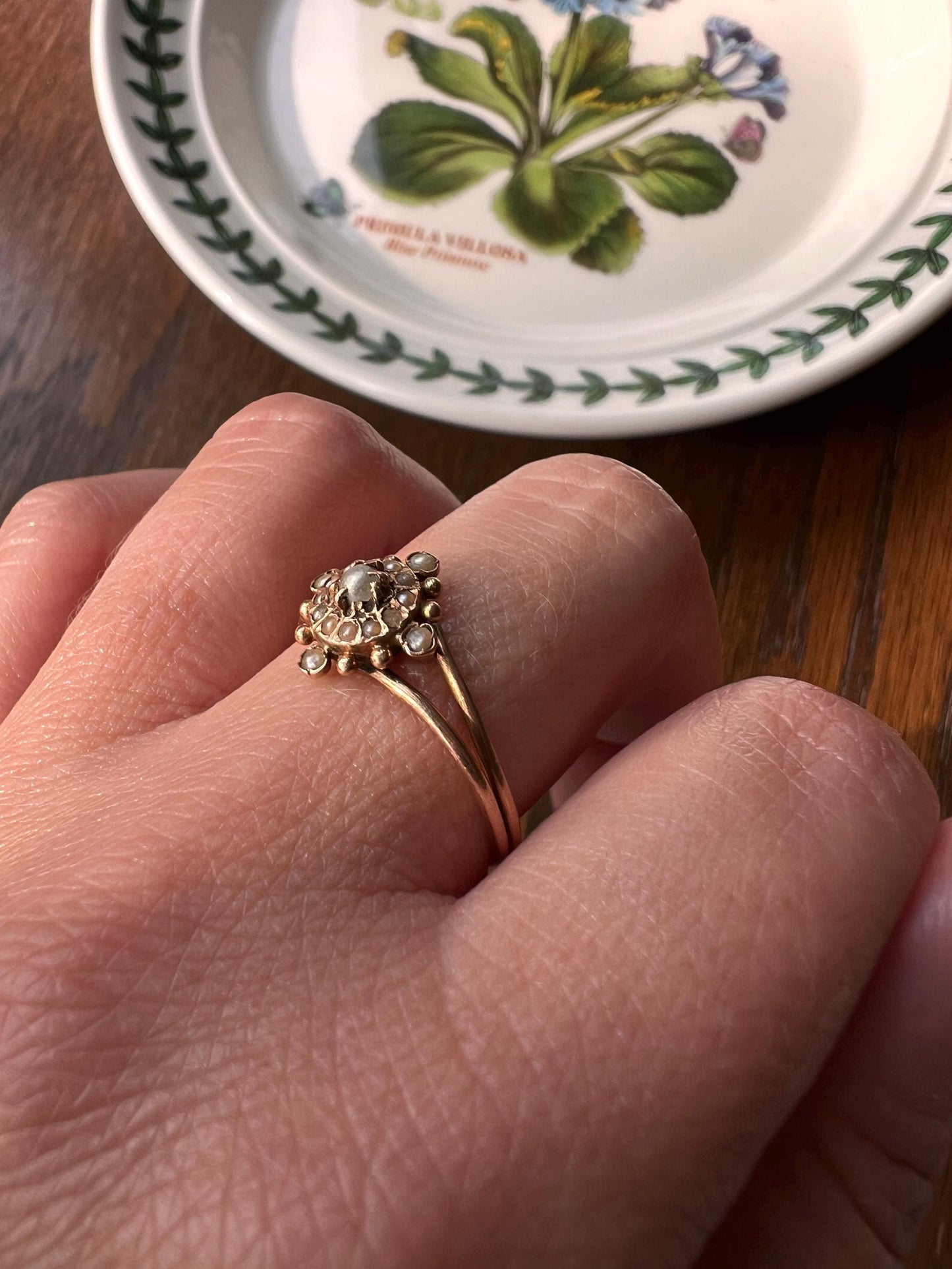 Seed PEARL Dainty Halo Target Bullseye Ring Victorian Antique 18k Rose Gold Stacker Ball Rivet Romantic Gift Unique Design Double Band Shank