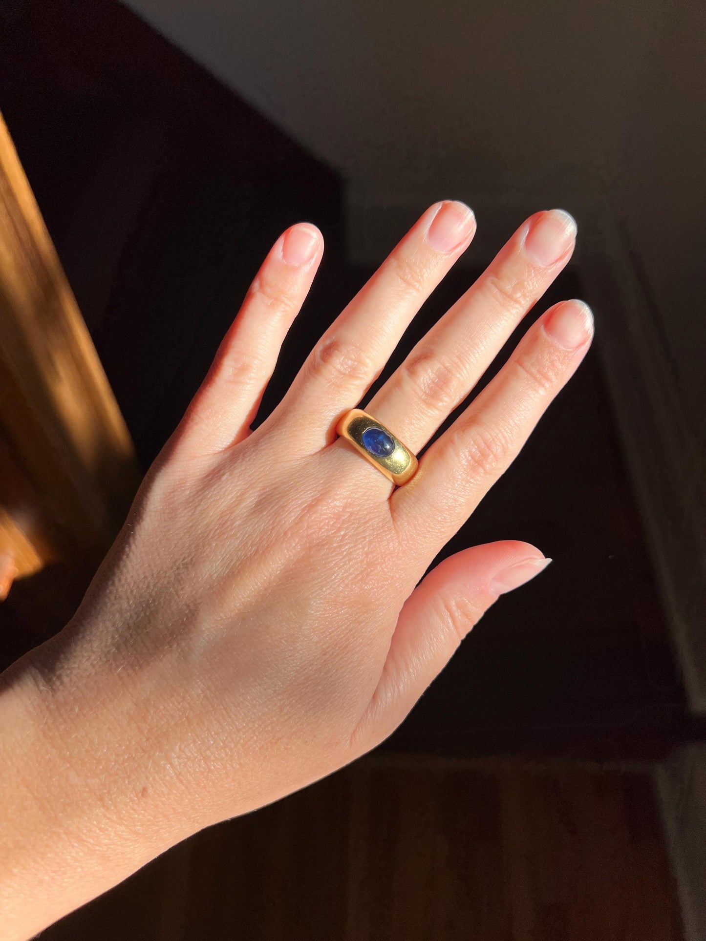 Vintage East West Natural SAPPHIRE Gypsy Ring 9.8g 18k Gold French Glowing Blue Cabochon Wide Band Chunky Domed Stacker Unisex Man Ring