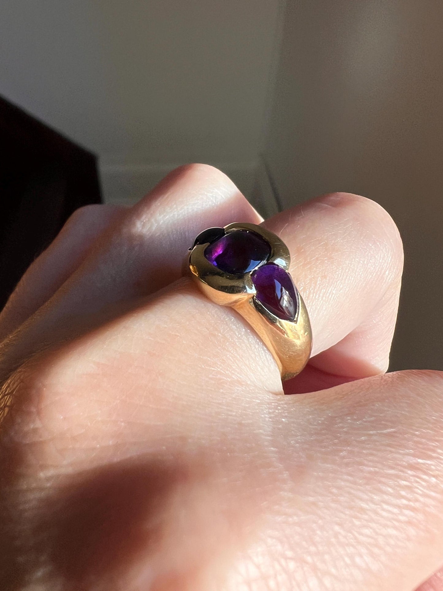 GUMDROPS Vintage Purple Amethyst Three Stone Gypsy Ring 18k Gold French Glowing Cabochon Wide Band Chunky Domed Stacker Retro Ringstack