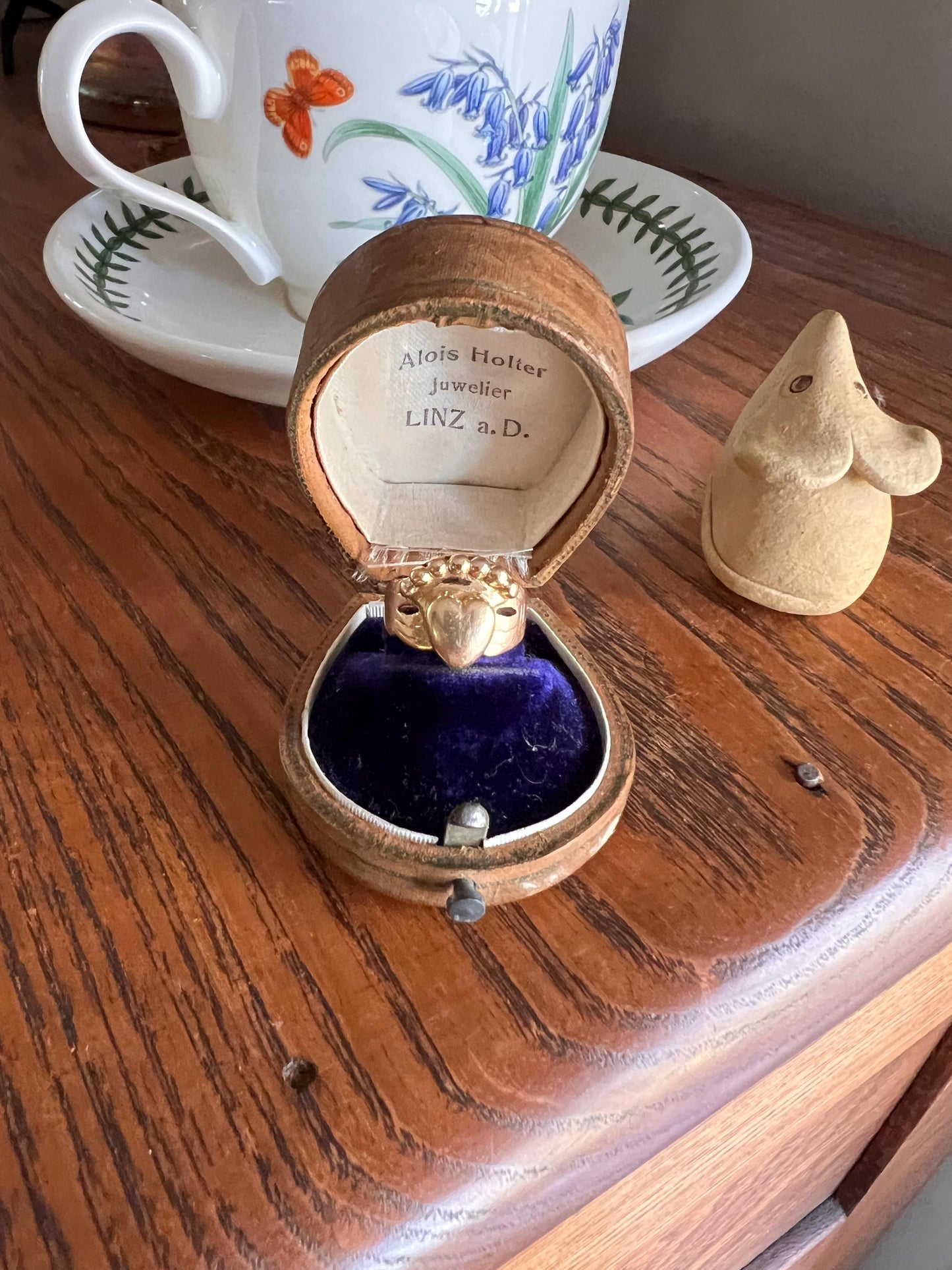 Antique Bague de Foi French Regional Ring FEDE Hands 18k GOLD Folk Victorian Wide Band Big Heart True Love Faithful 7 Days of Week Rare Gift
