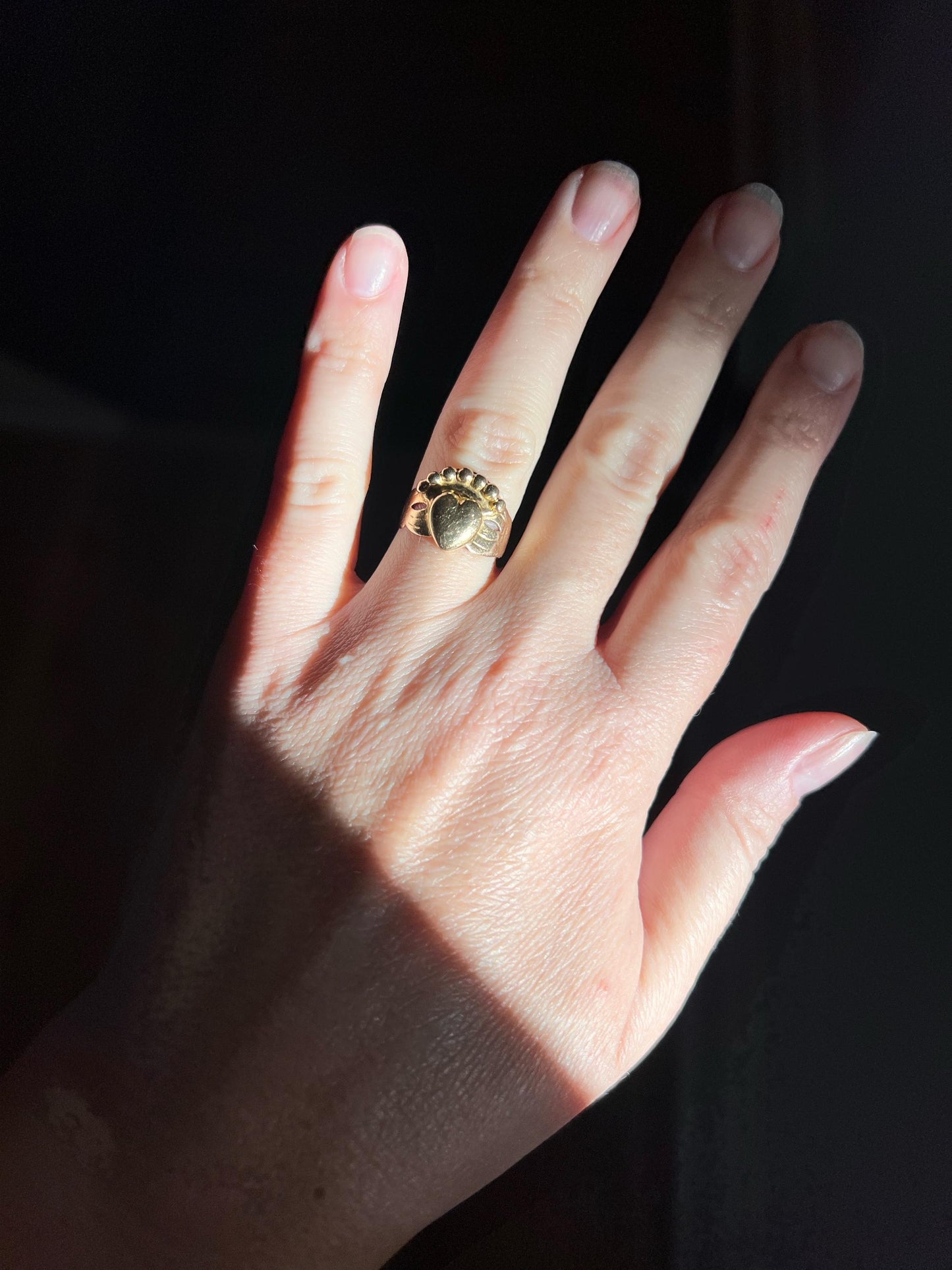 Antique Bague de Foi French Regional Ring FEDE Hands 18k GOLD Folk Victorian Wide Band Big Heart True Love Faithful 7 Days of Week Rare Gift