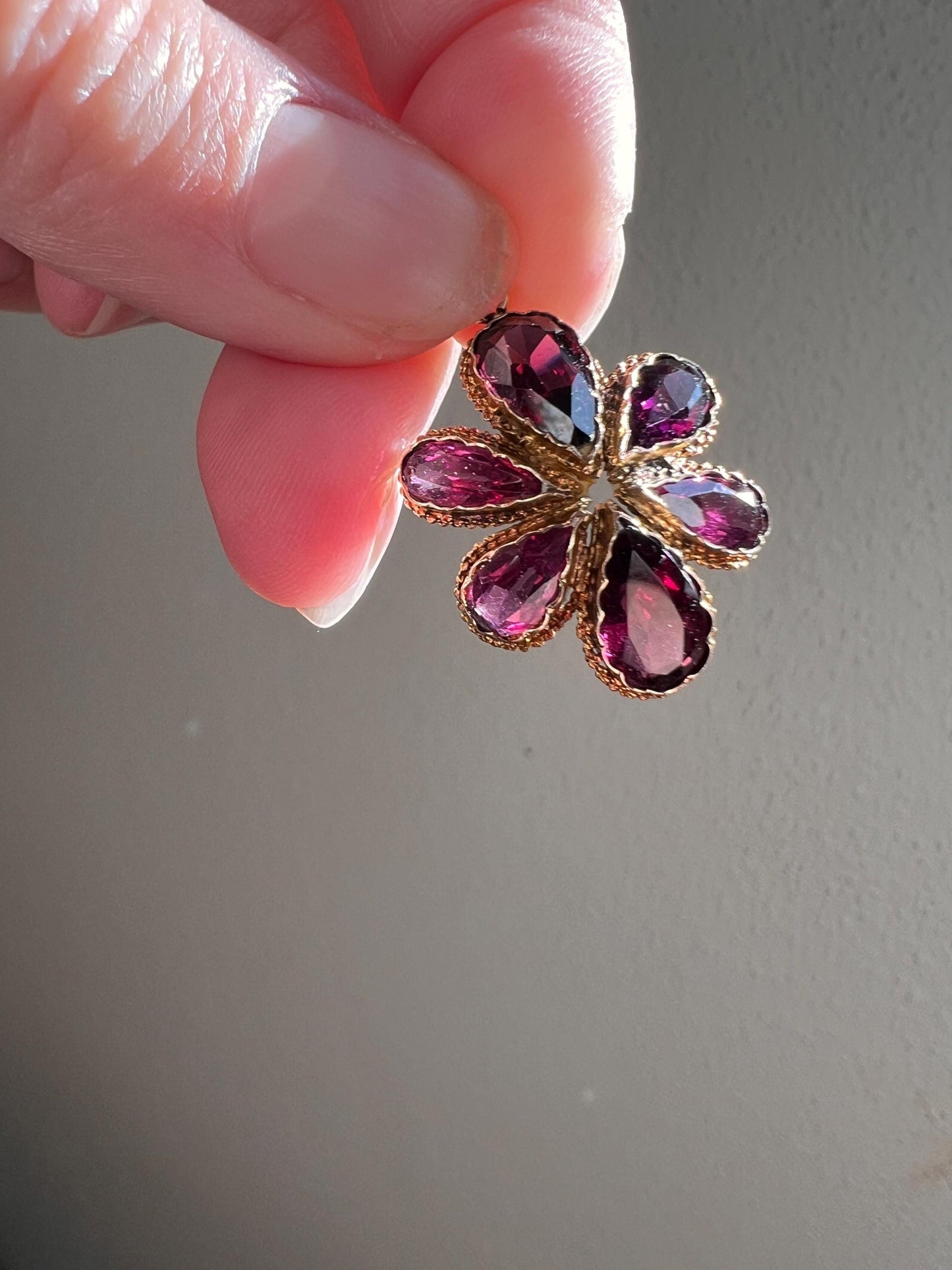 Floral TEARDROP Purple GARNET Antique 14k Gold Pendant ViCTORIAN Gift Romantic Large Lavender Old Mine Cut Pear Sparkle Cluster Rhodolite