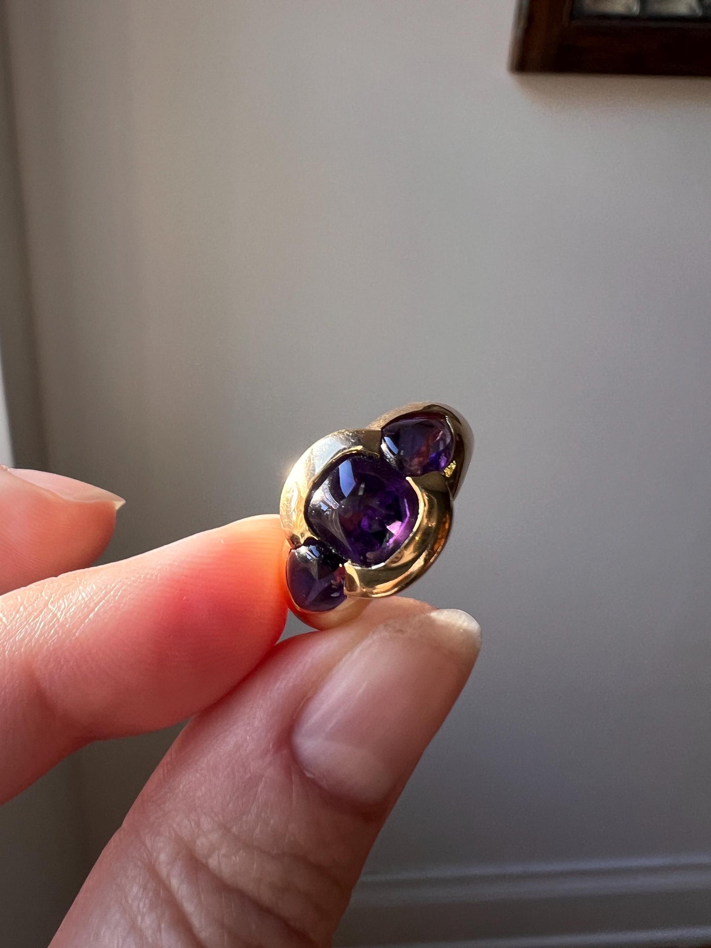 GUMDROPS Vintage Purple Amethyst Three Stone Gypsy Ring 18k Gold French Glowing Cabochon Wide Band Chunky Domed Stacker Retro Ringstack