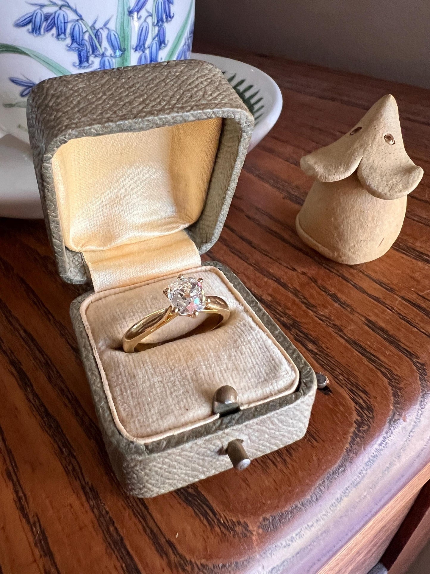 Vintage EYE CLEAN 1 Carat + French Solitaire Ring Chunky Antique Cushion Old Mine Cut DIAMOND Band 18k Gold Engagement Romantic Gift 1Ct OmC