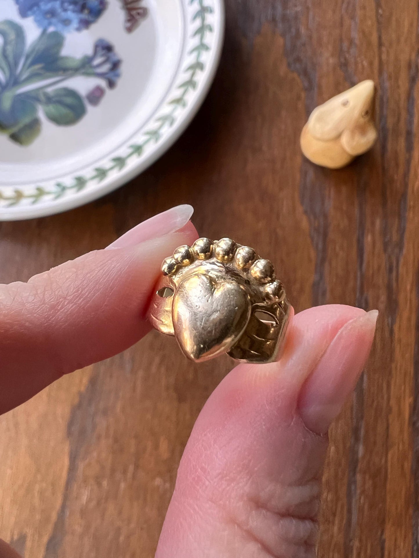 Antique Bague de Foi French Regional Ring FEDE Hands 18k GOLD Folk Victorian Wide Band Big Heart True Love Faithful 7 Days of Week Rare Gift