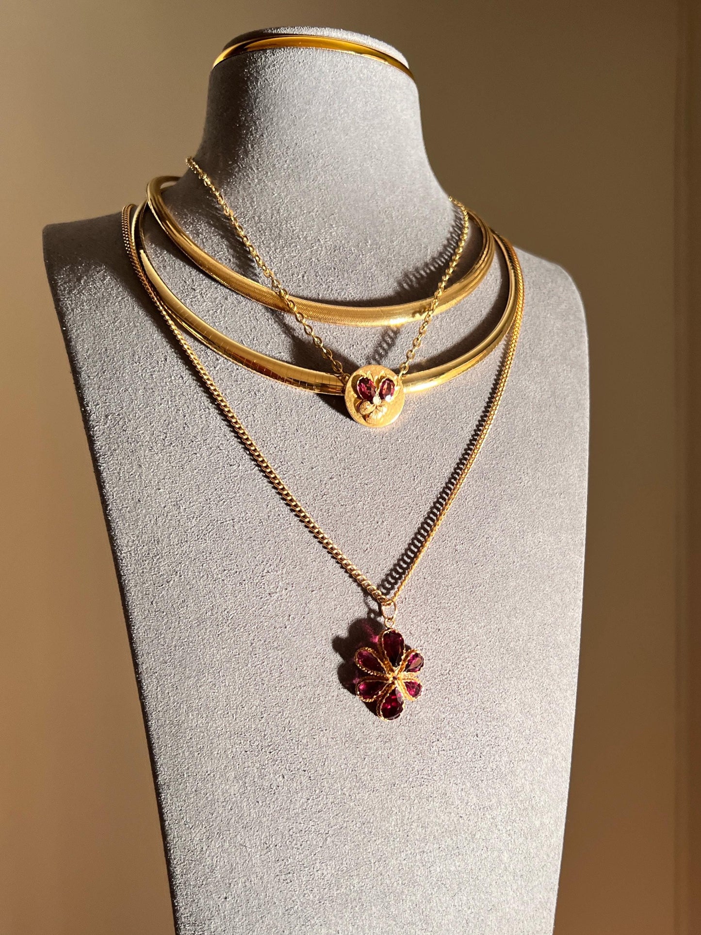 Floral TEARDROP Purple GARNET Antique 14k Gold Pendant ViCTORIAN Gift Romantic Large Lavender Old Mine Cut Pear Sparkle Cluster Rhodolite