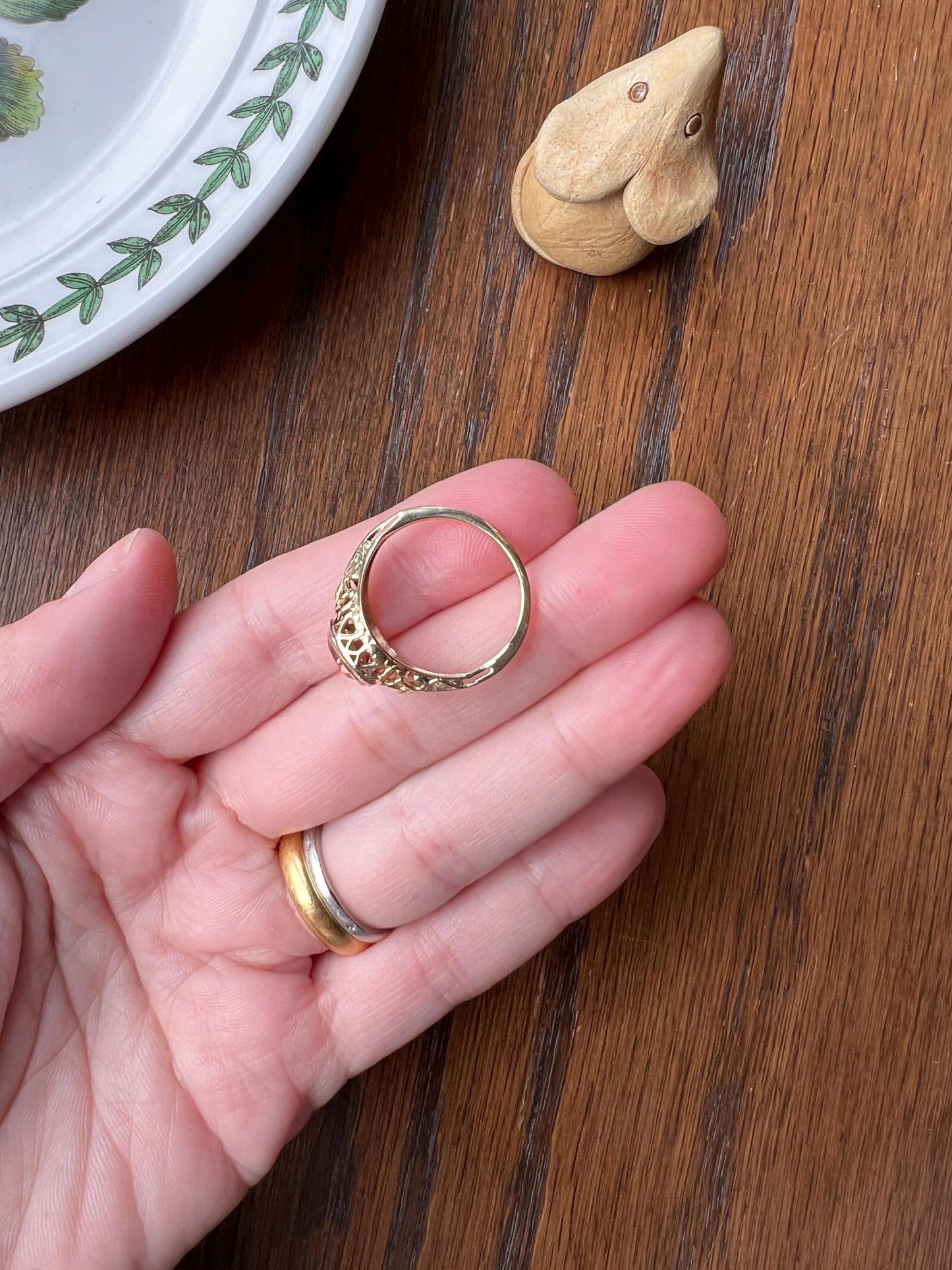 Ornate Filigree ANTIQUE Pink Sapphire Ruby 14k Gold Star Cut Romantic Gift Art Deco Colorful Stacker