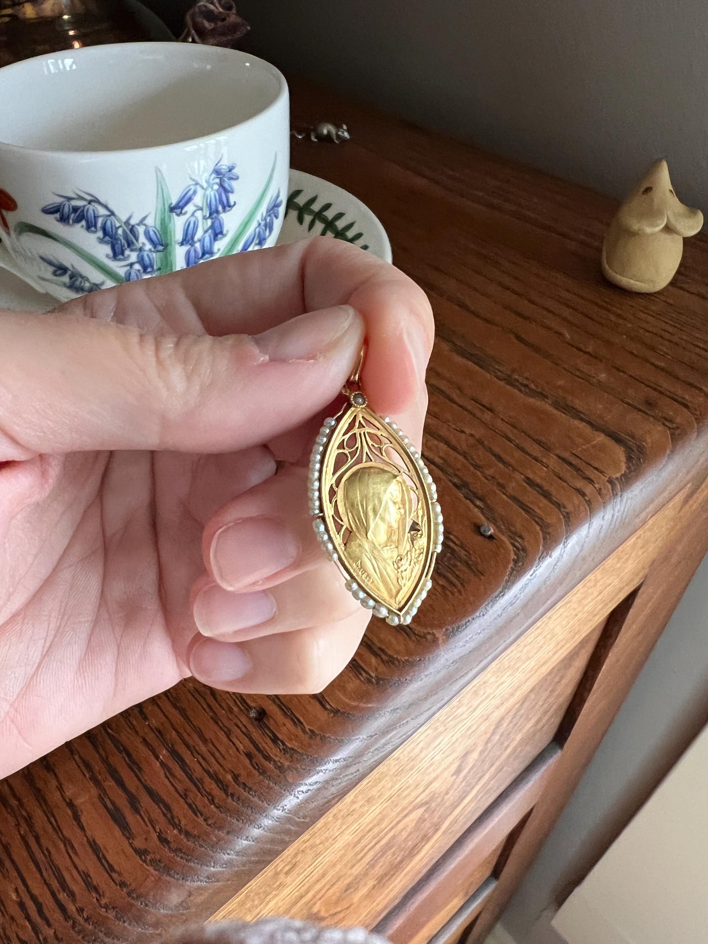 French ANTIQUE Religious Medal Art Nouveau 18k Gold Seed Pearl Halo Virgin Mary St. Therese Roses Pendant Gift Minimalist Belle Epoque Dated